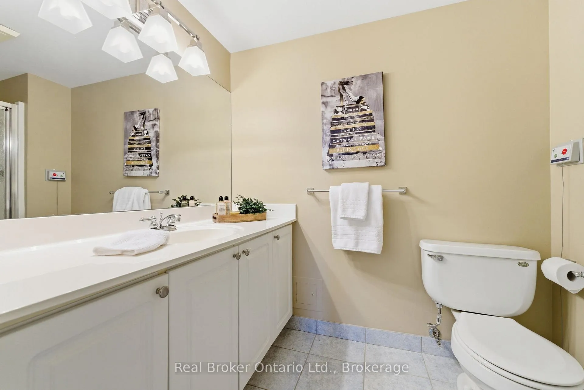 Photo 20 of Unit 1217, 100 Burloak Drive, Burlington, Appleby — HOMEH