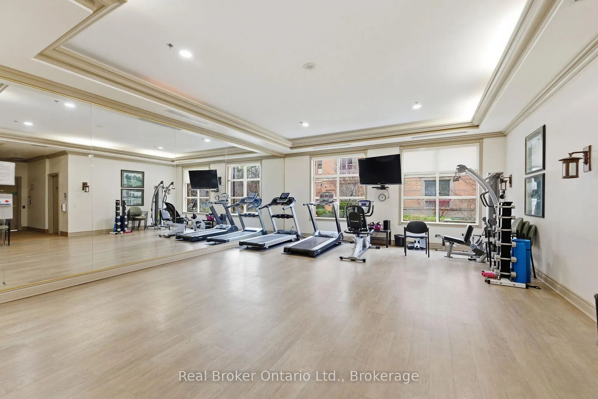 Photo 28 of Unit 1217, 100 Burloak Drive, Burlington, Appleby — HOMEH