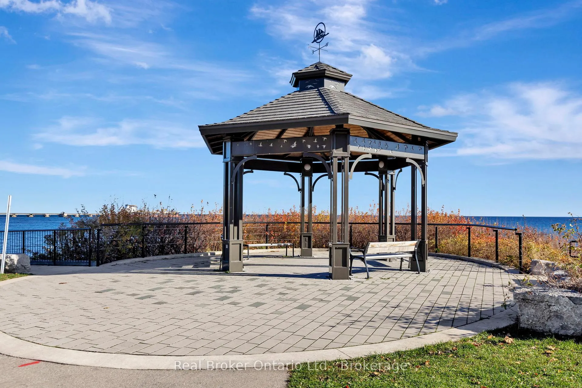 Photo 31 of Unit 1217, 100 Burloak Drive, Burlington, Appleby — HOMEH