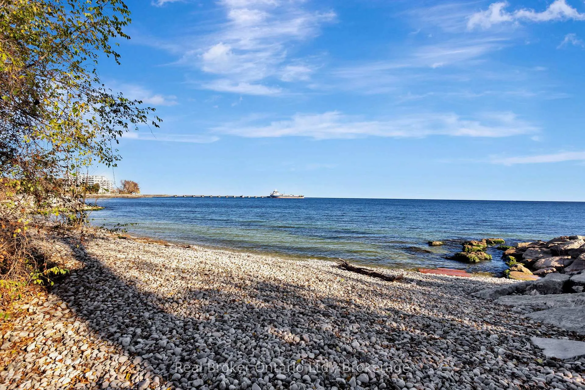 Photo 39 of Unit 1217, 100 Burloak Drive, Burlington, Appleby — HOMEH