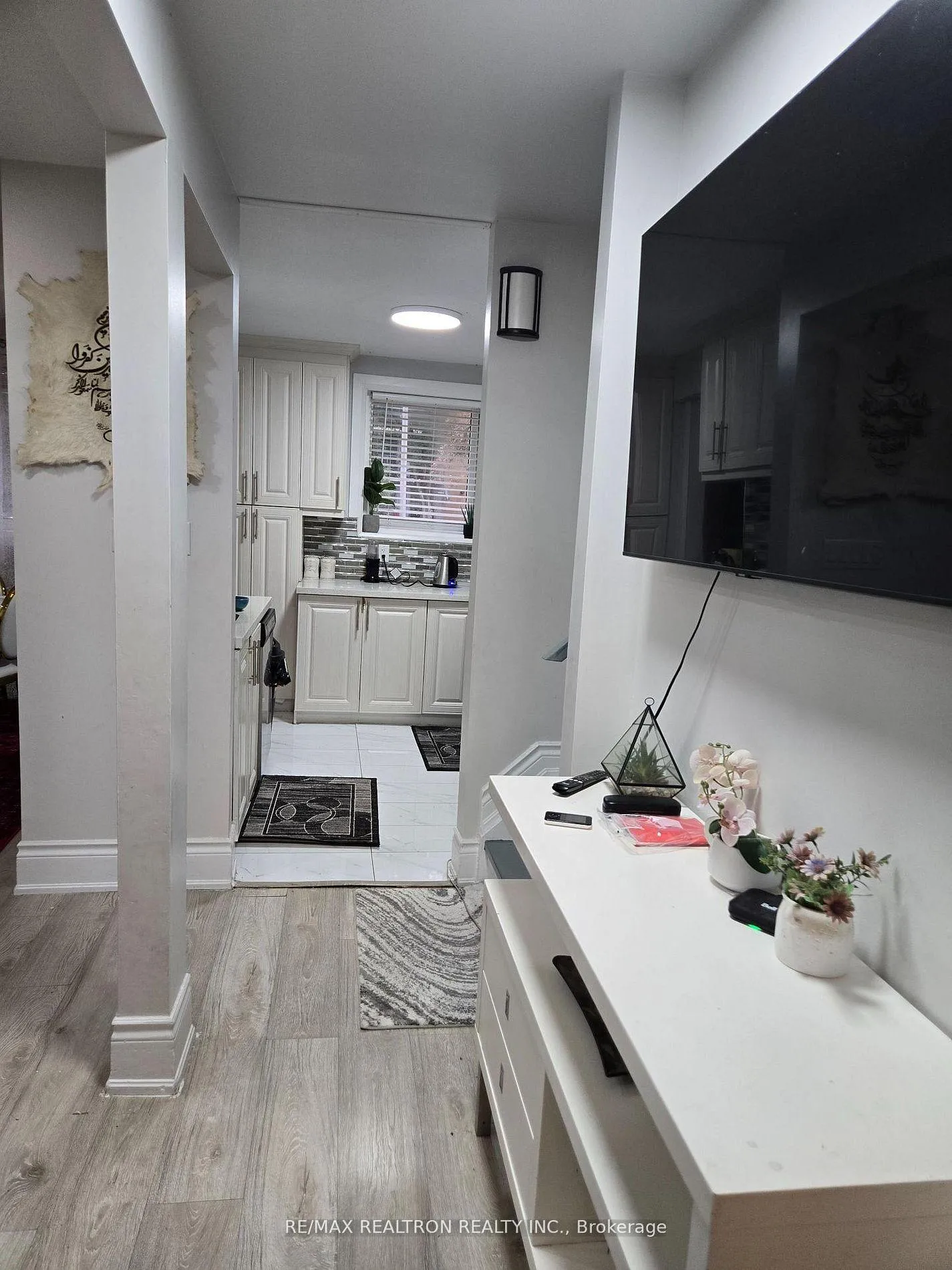 Photo 6 of Unit 885, 36 Tandridge Crescent, Etobicoke, Elms-Old Rexdale — HOMEH