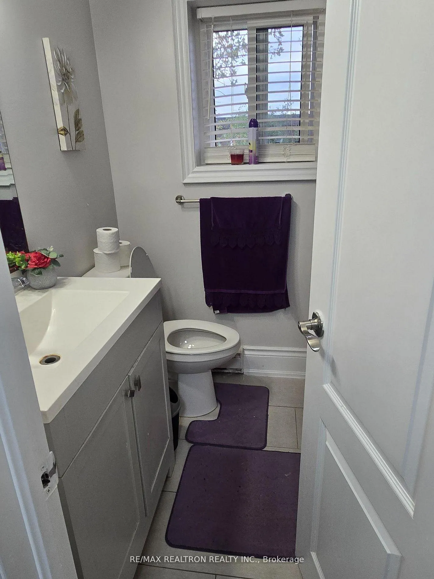 Photo 7 of Unit 885, 36 Tandridge Crescent, Etobicoke, Elms-Old Rexdale — HOMEH