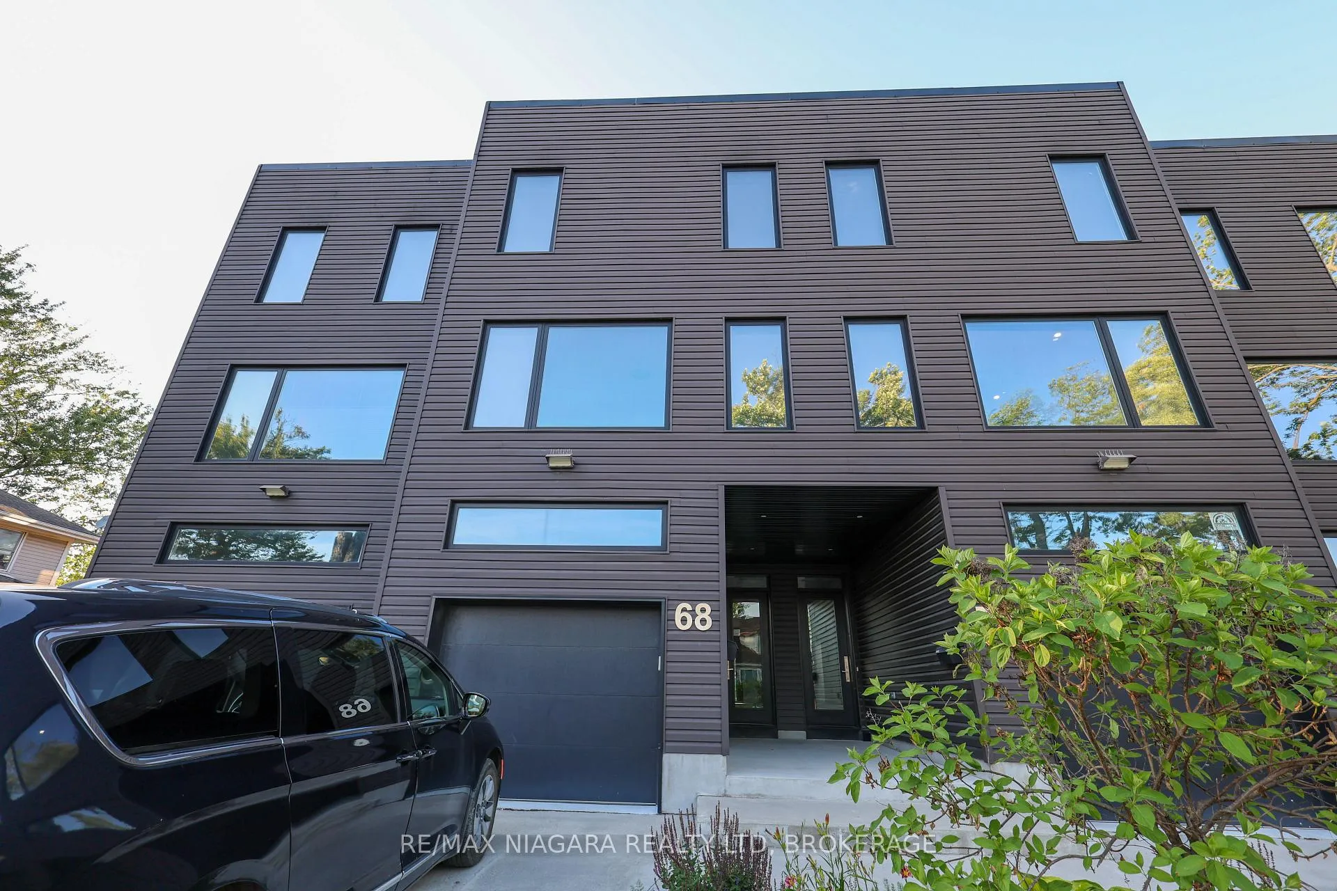 Photo 1 of 68 First Street, Welland, Lincoln/Crowland — HOMEH