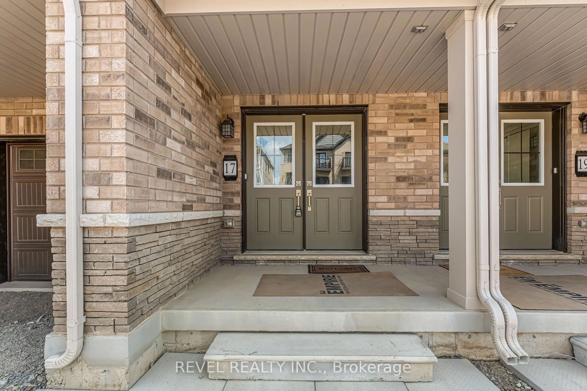 Photo 3 of 17 St Lawrence Road, Haldimand — HOMEH