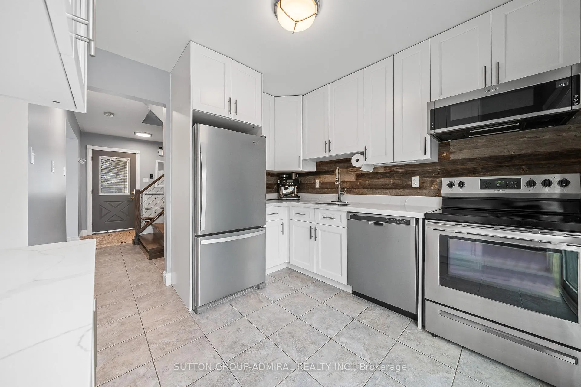 Photo 14 of 52 Moir Crescent, Barrie, Painswick North — HOMEH
