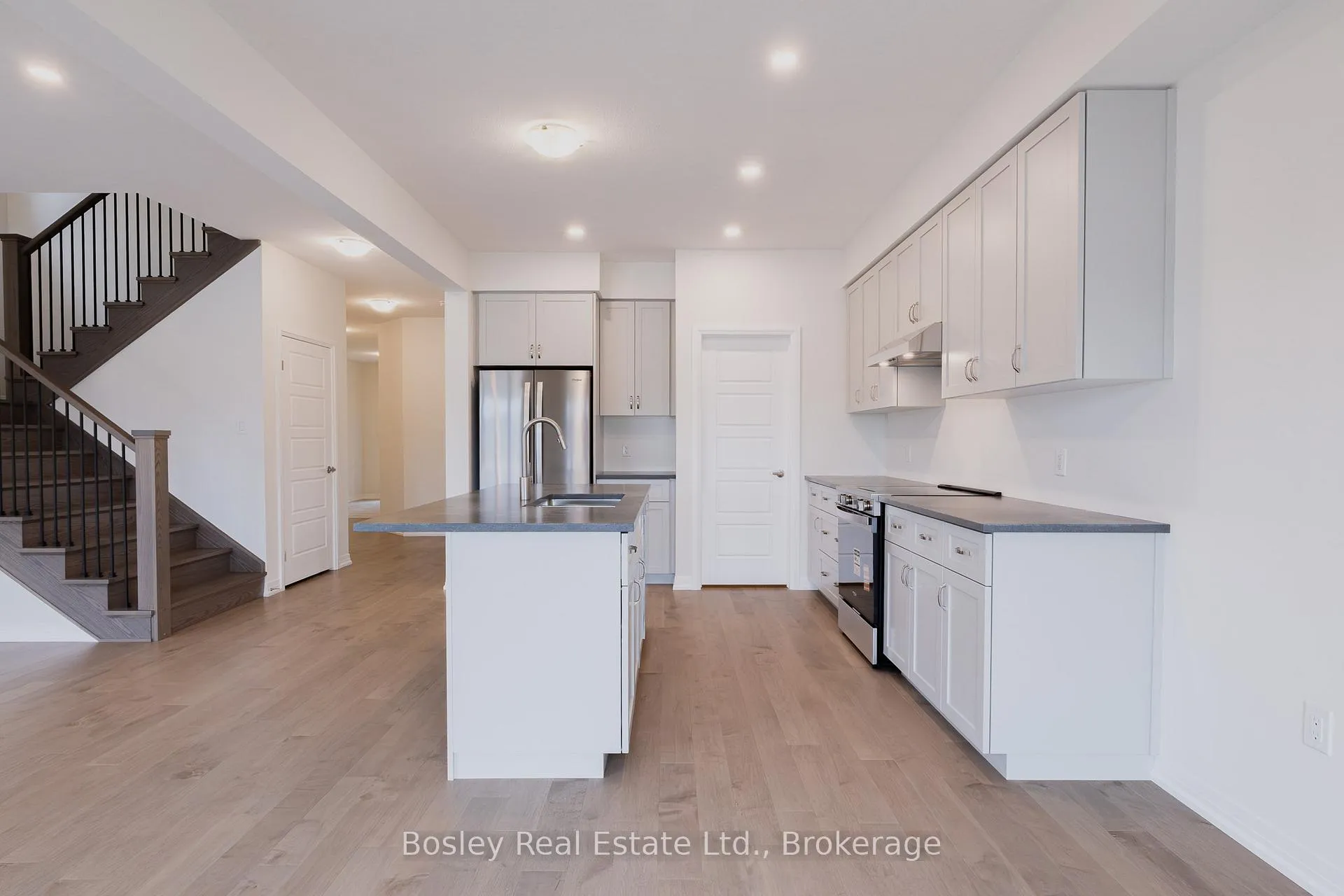Photo 4 of 118 Imrie Road, Centre Wellington, Elora/Salem — HOMEH