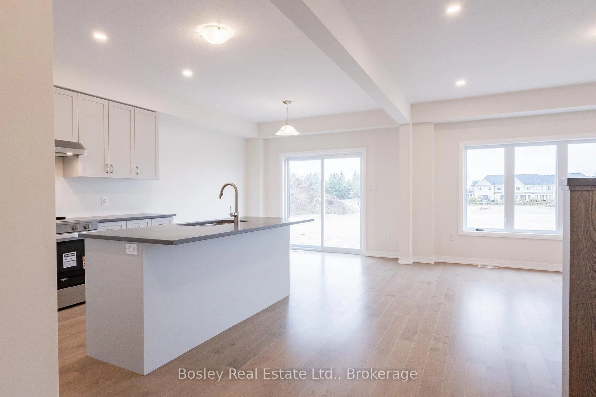 Photo 9 of 118 Imrie Road, Centre Wellington, Elora/Salem — HOMEH