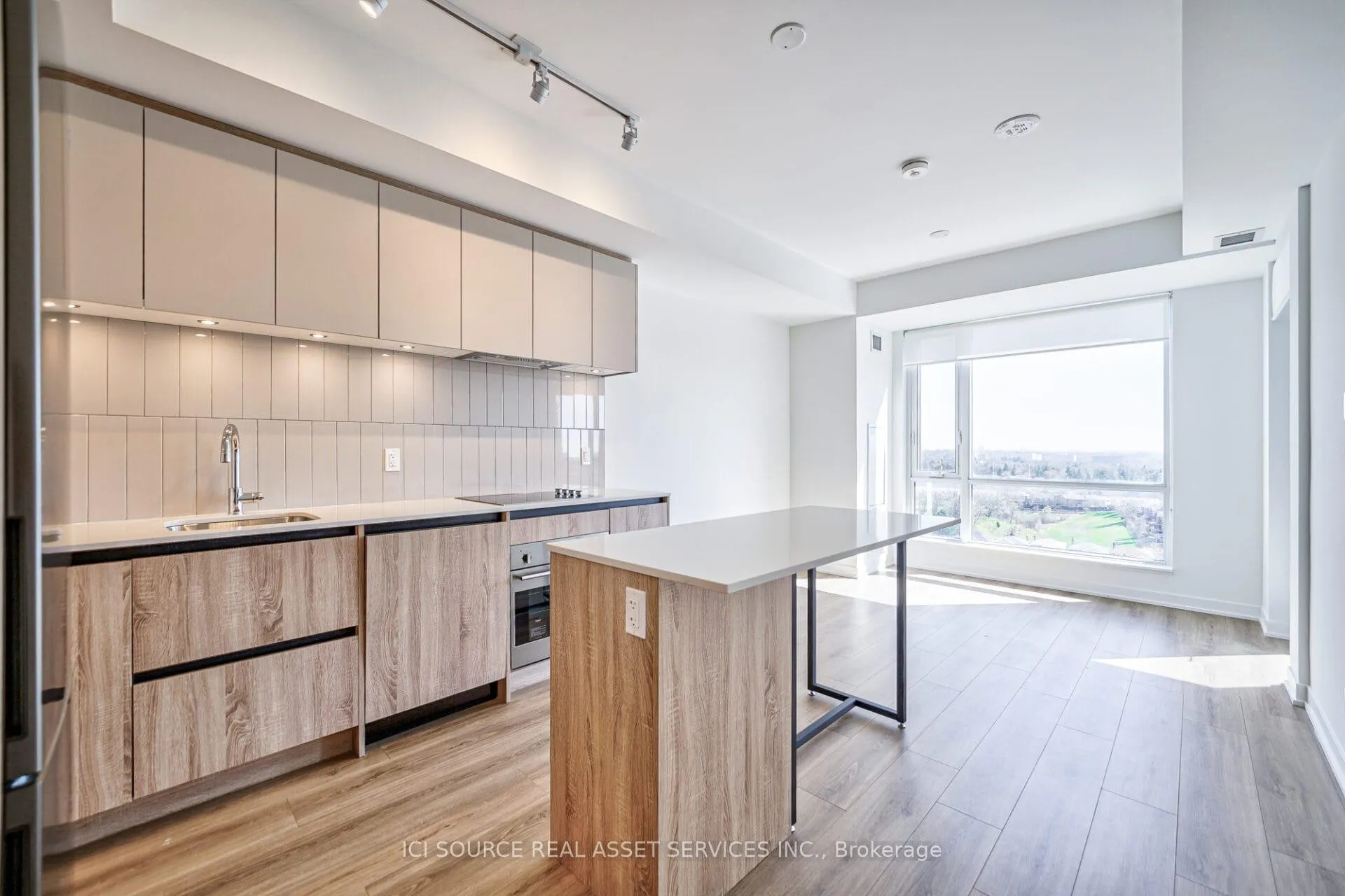 Photo 9 of Unit 1208, 7950 Bathurst Street, Vaughan, Beverley Glen — HOMEH