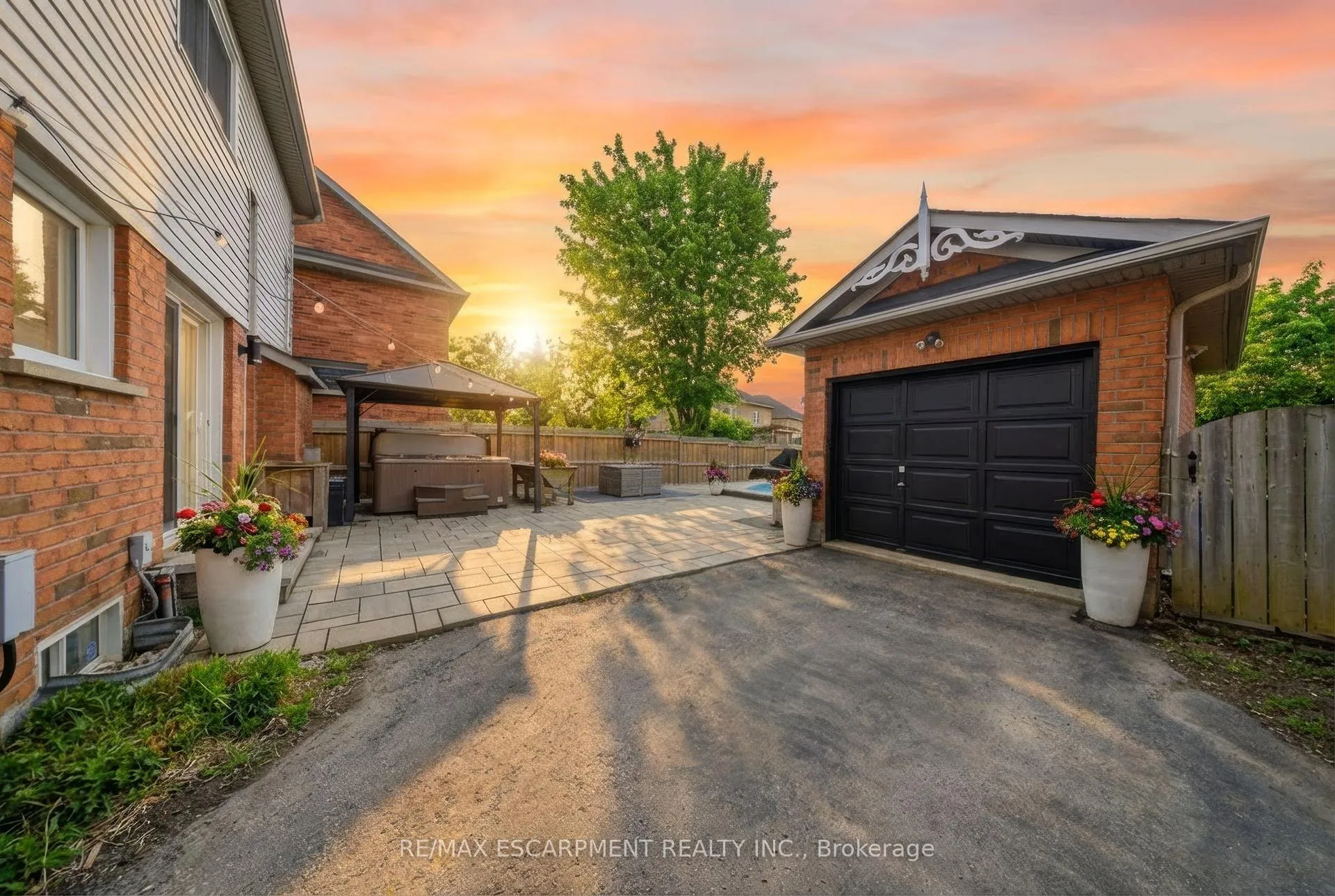Photo 28 of 66 Segwun Road, Hamilton, Waterdown — HOMEH