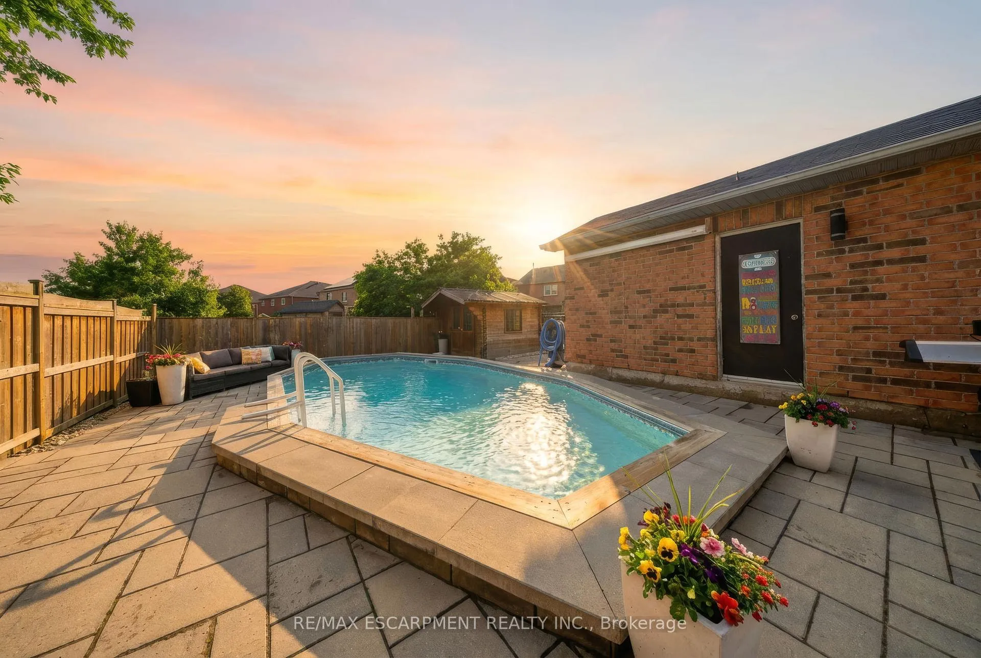Photo 35 of 66 Segwun Road, Hamilton, Waterdown — HOMEH