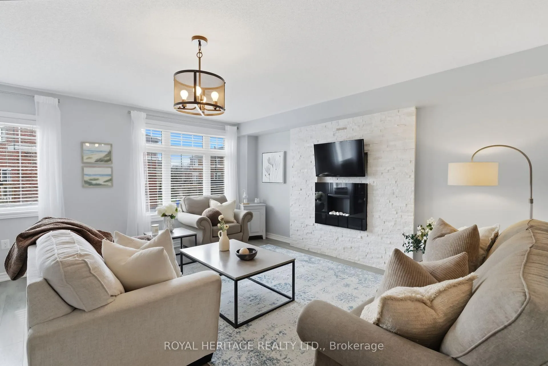 Photo 17 of 17 Ken Bromley Lane, Clarington, Bowmanville — HOMEH