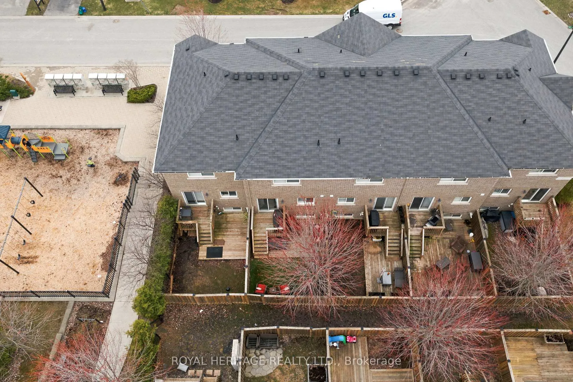 Photo 46 of 17 Ken Bromley Lane, Clarington, Bowmanville — HOMEH