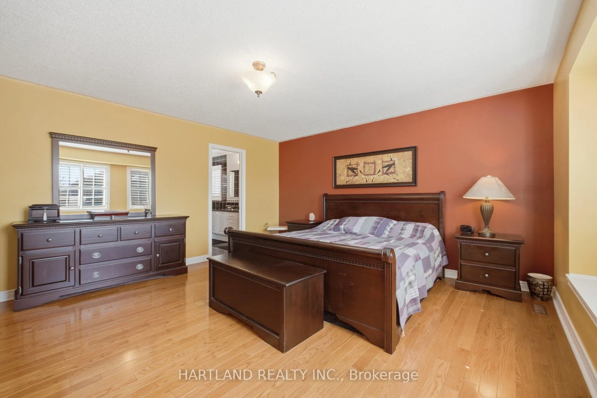 Photo 29 of 8 Westchester Crescent, Markham, Berczy — HOMEH