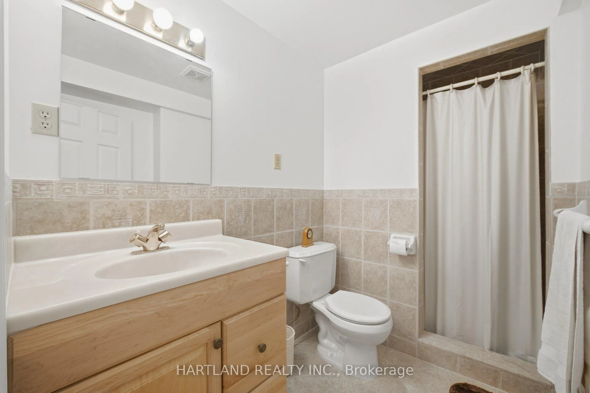 Photo 42 of 8 Westchester Crescent, Markham, Berczy — HOMEH