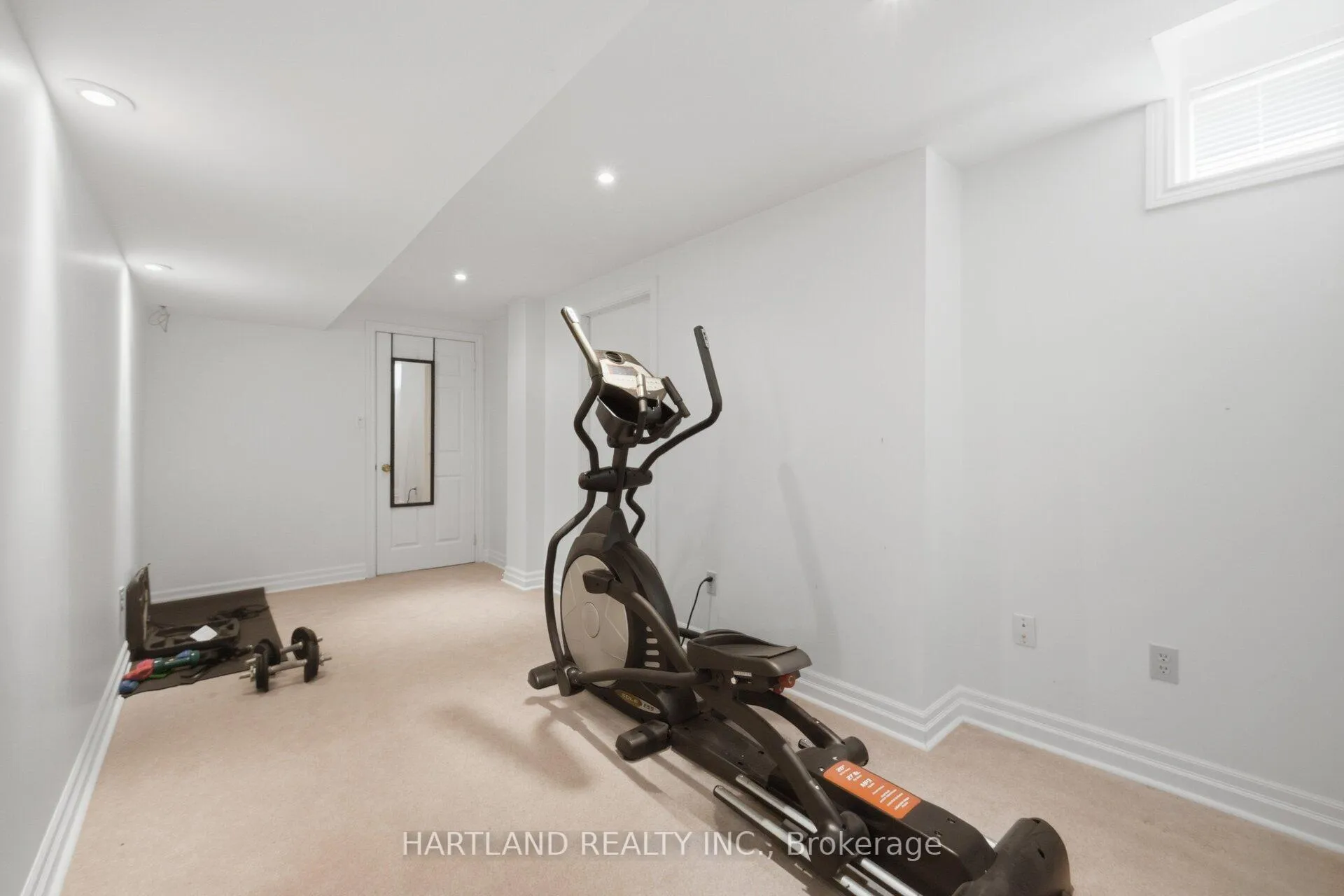 Photo 43 of 8 Westchester Crescent, Markham, Berczy — HOMEH