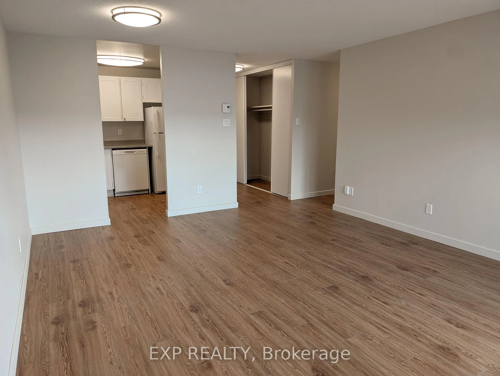 Photo 3 of Unit 420, 1320 Richmond Road, Ottawa, Lincoln Heights — HOMEH