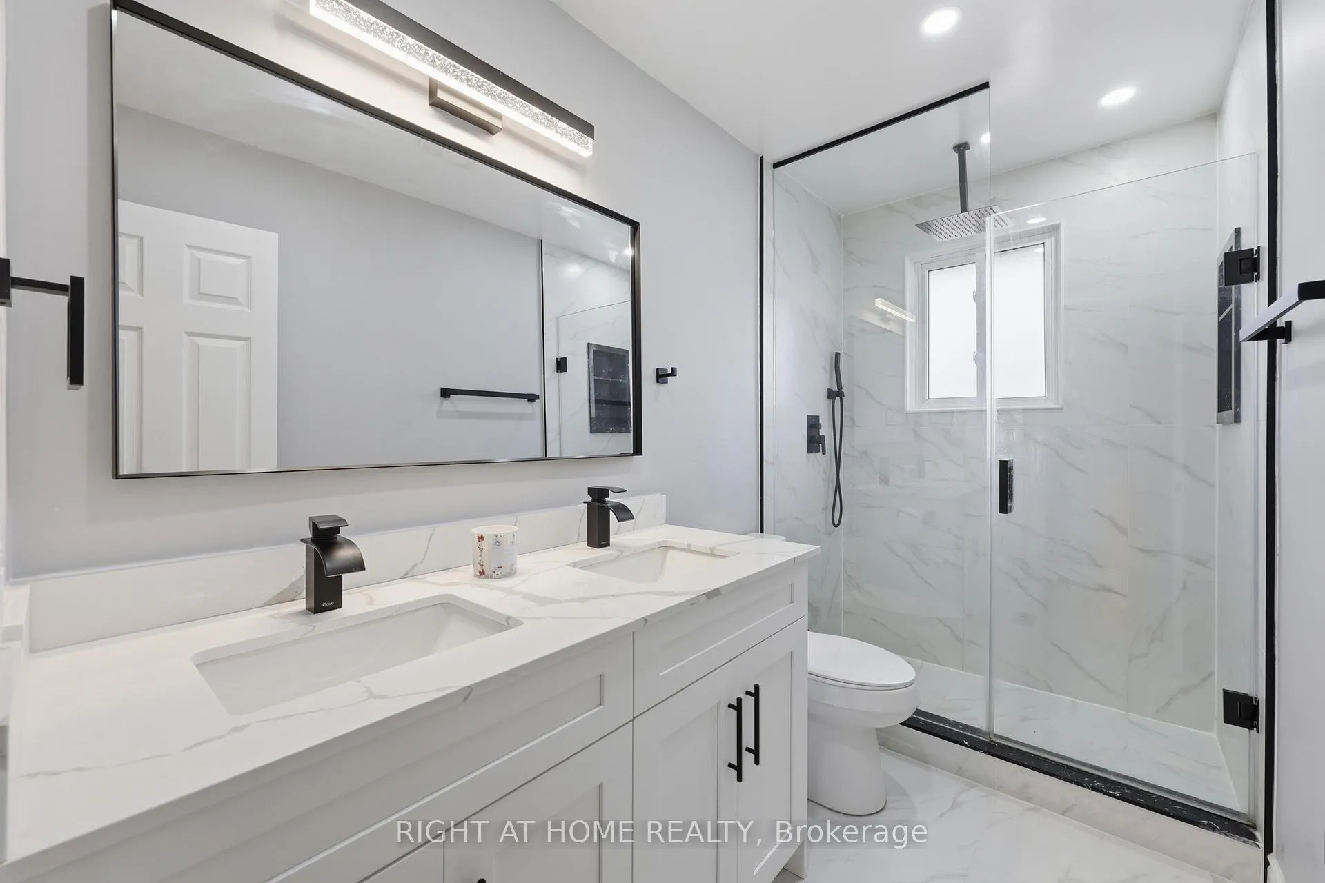 Photo 23 of 2458 Cavendish Drive, Burlington, Brant Hills — HOMEH