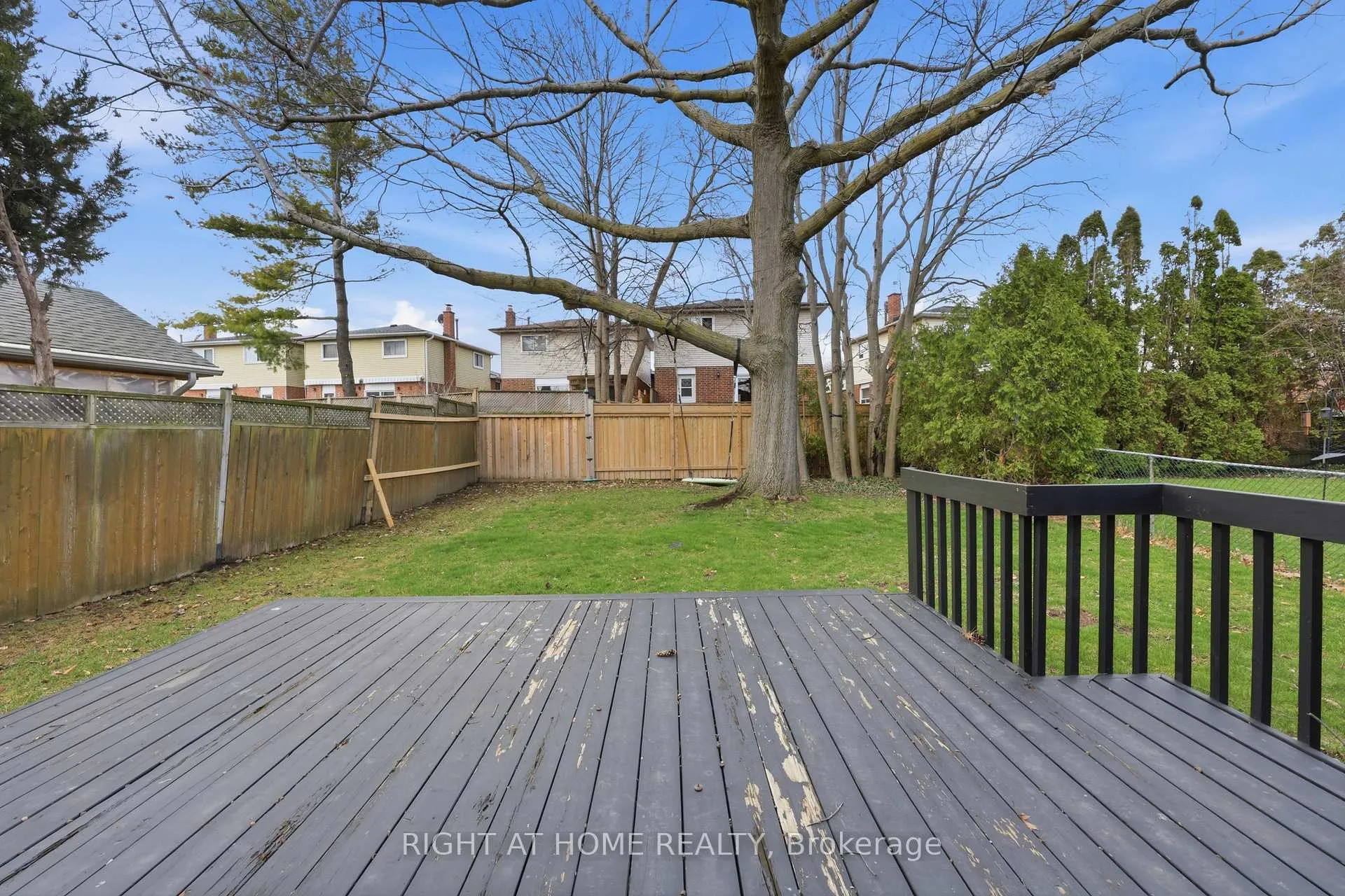 Photo 35 of 2458 Cavendish Drive, Burlington, Brant Hills — HOMEH