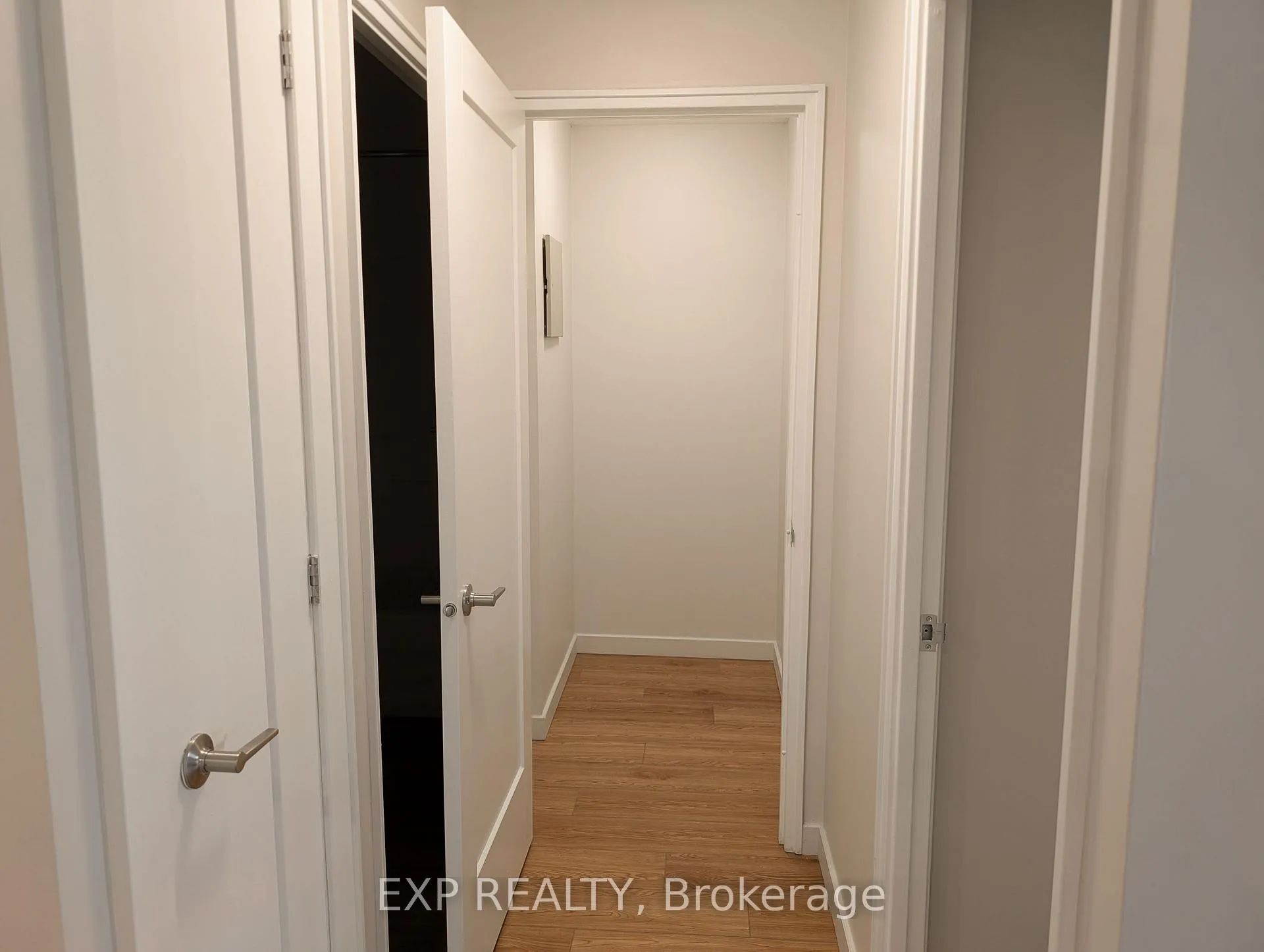 Photo 8 of Unit 410, 1300 Richmond Road, Ottawa, Lincoln Heights — HOMEH