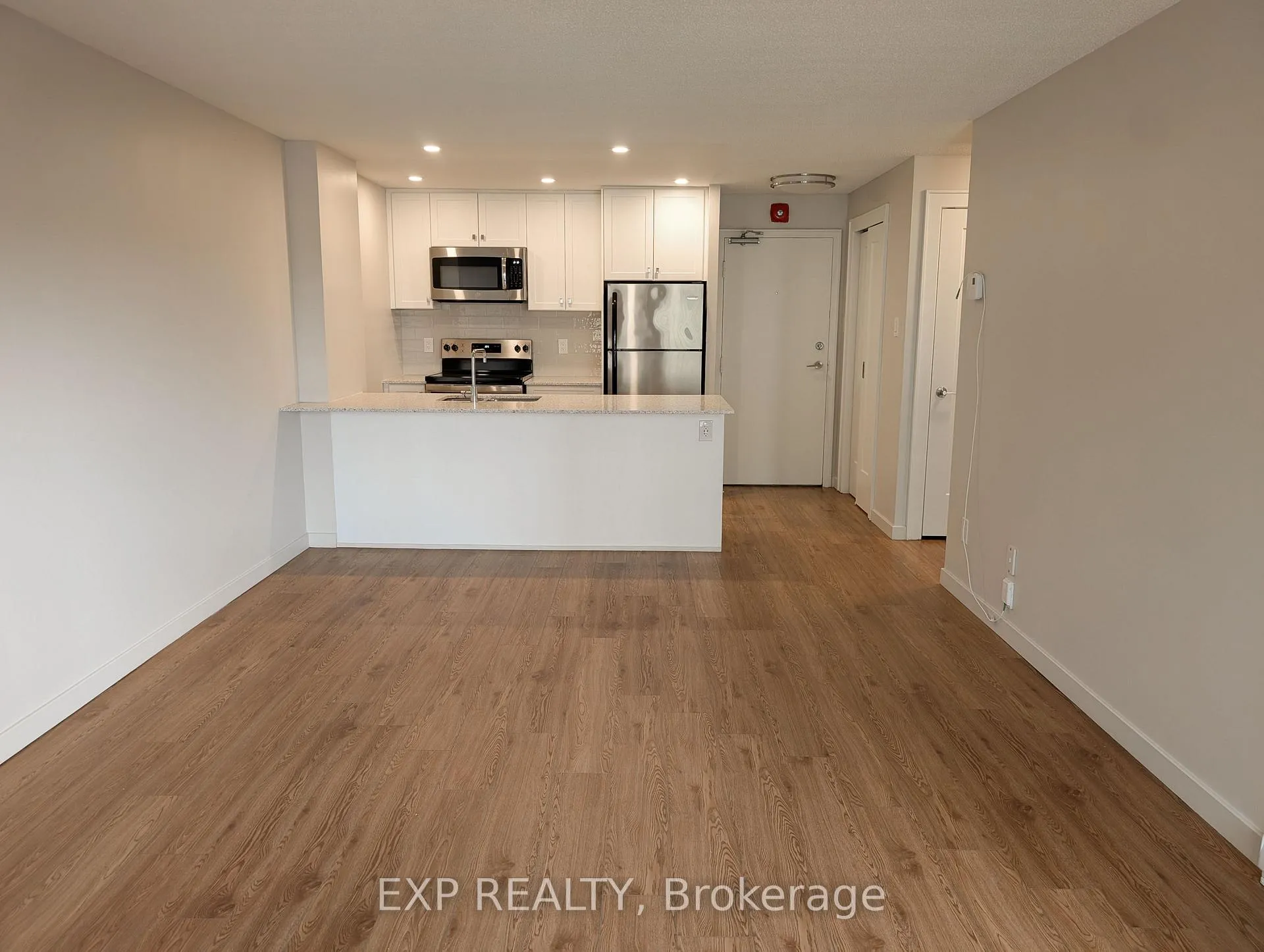 Photo 9 of Unit 410, 1300 Richmond Road, Ottawa, Lincoln Heights — HOMEH