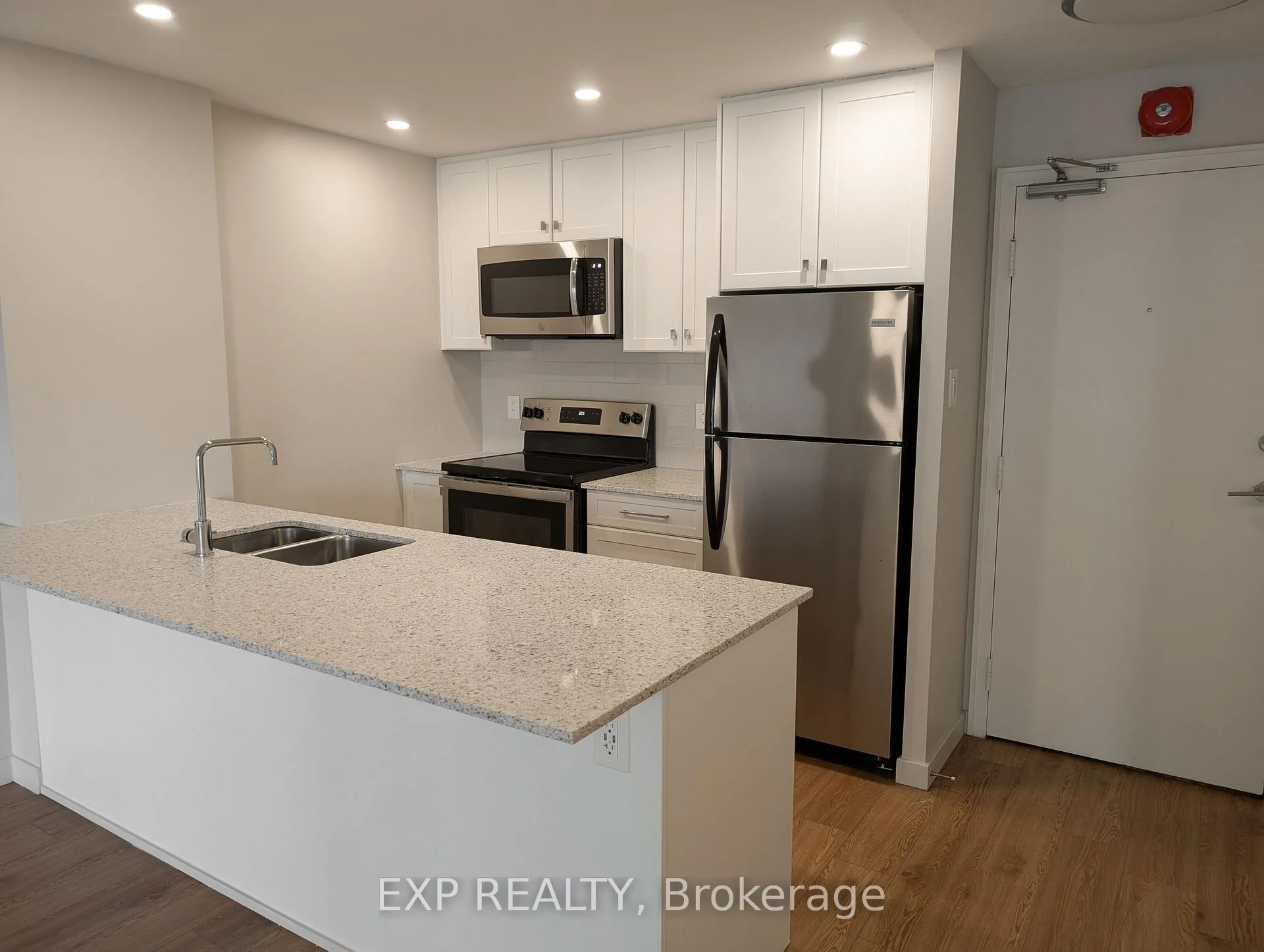 Photo 13 of Unit 410, 1300 Richmond Road, Ottawa, Lincoln Heights — HOMEH