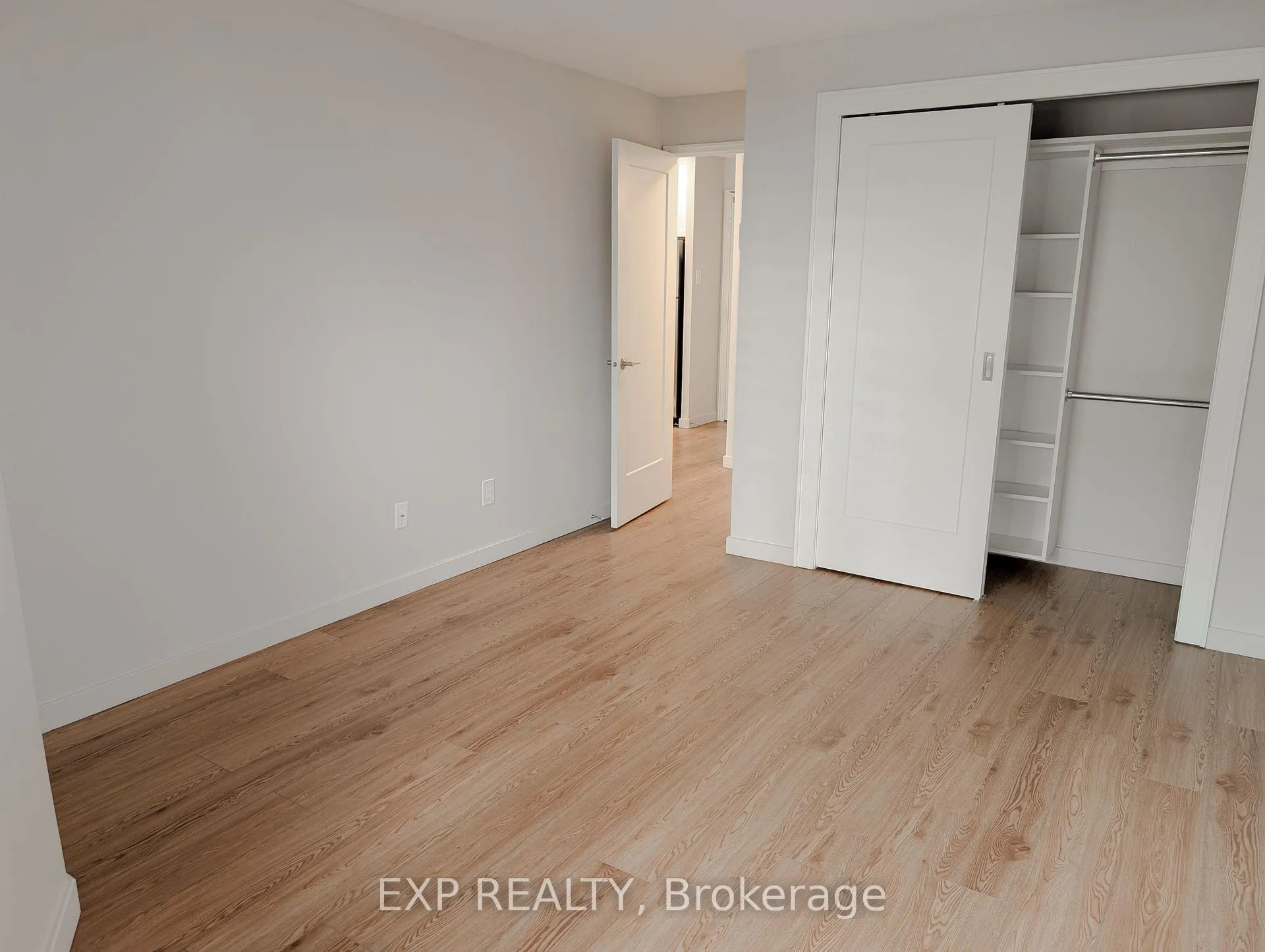 Photo 14 of Unit 410, 1300 Richmond Road, Ottawa, Lincoln Heights — HOMEH