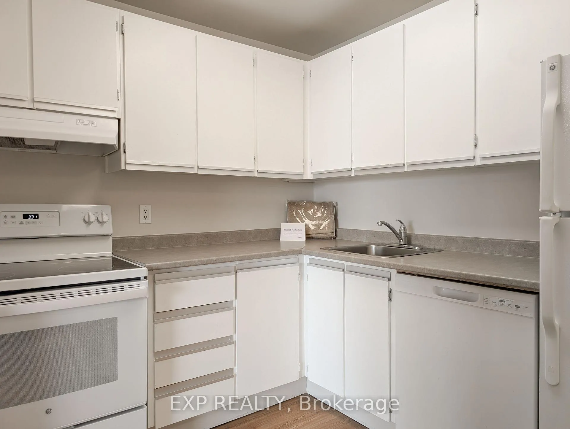 Photo 3 of Unit 320, 1320 Richmond Road, Ottawa, Lincoln Heights — HOMEH
