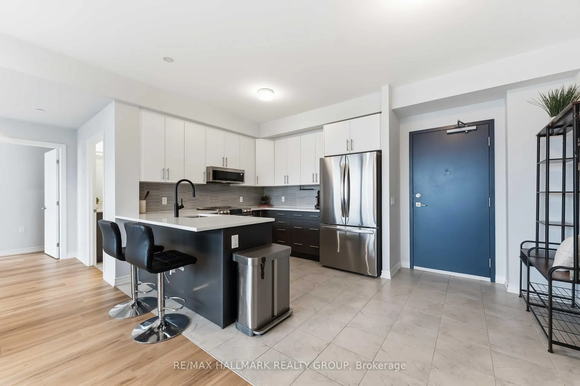 Photo 4 of Unit 602, 397 Codds Road, Ottawa, CFB Rockcliffe and Area — HOMEH