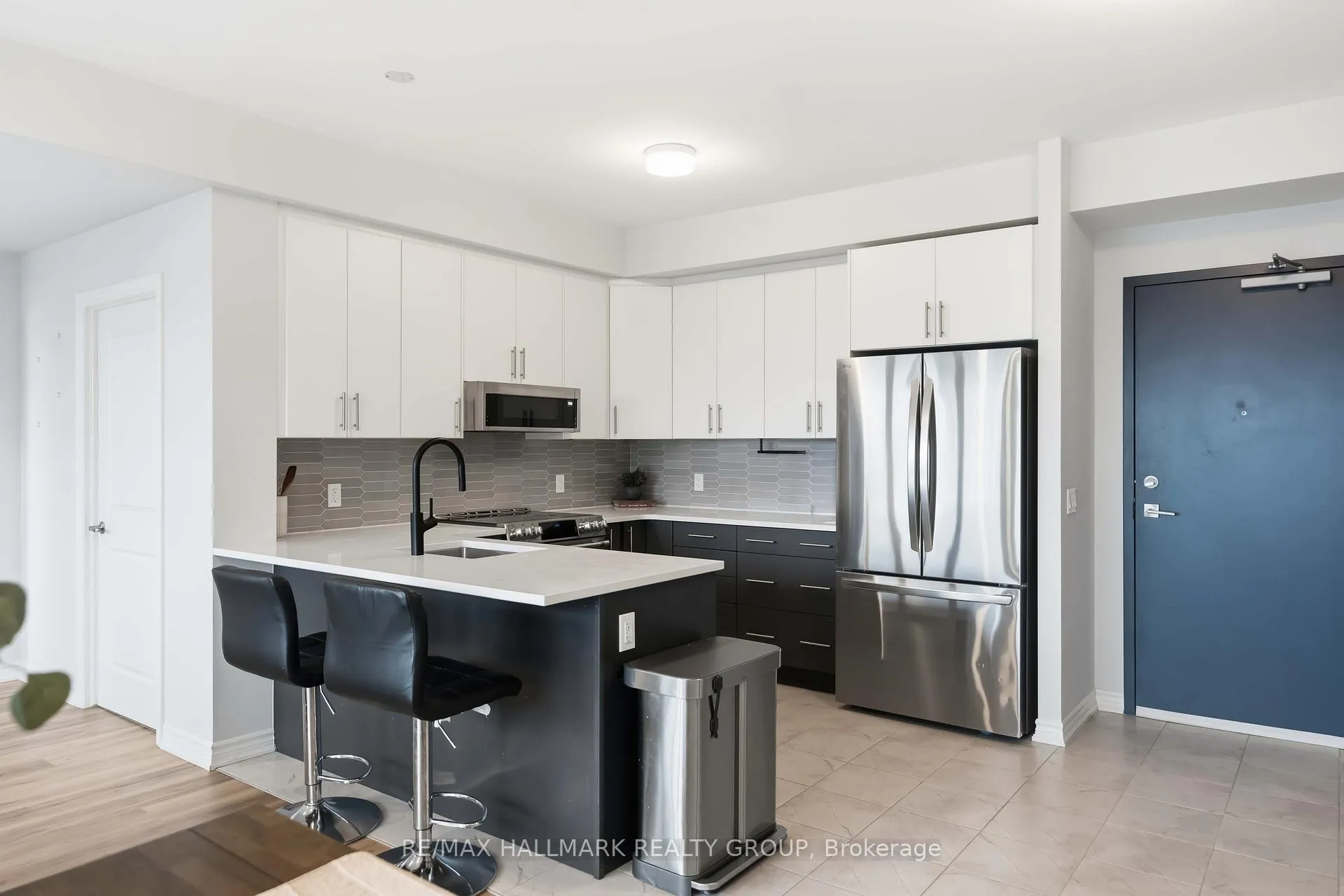 Photo 6 of Unit 602, 397 Codds Road, Ottawa, CFB Rockcliffe and Area — HOMEH