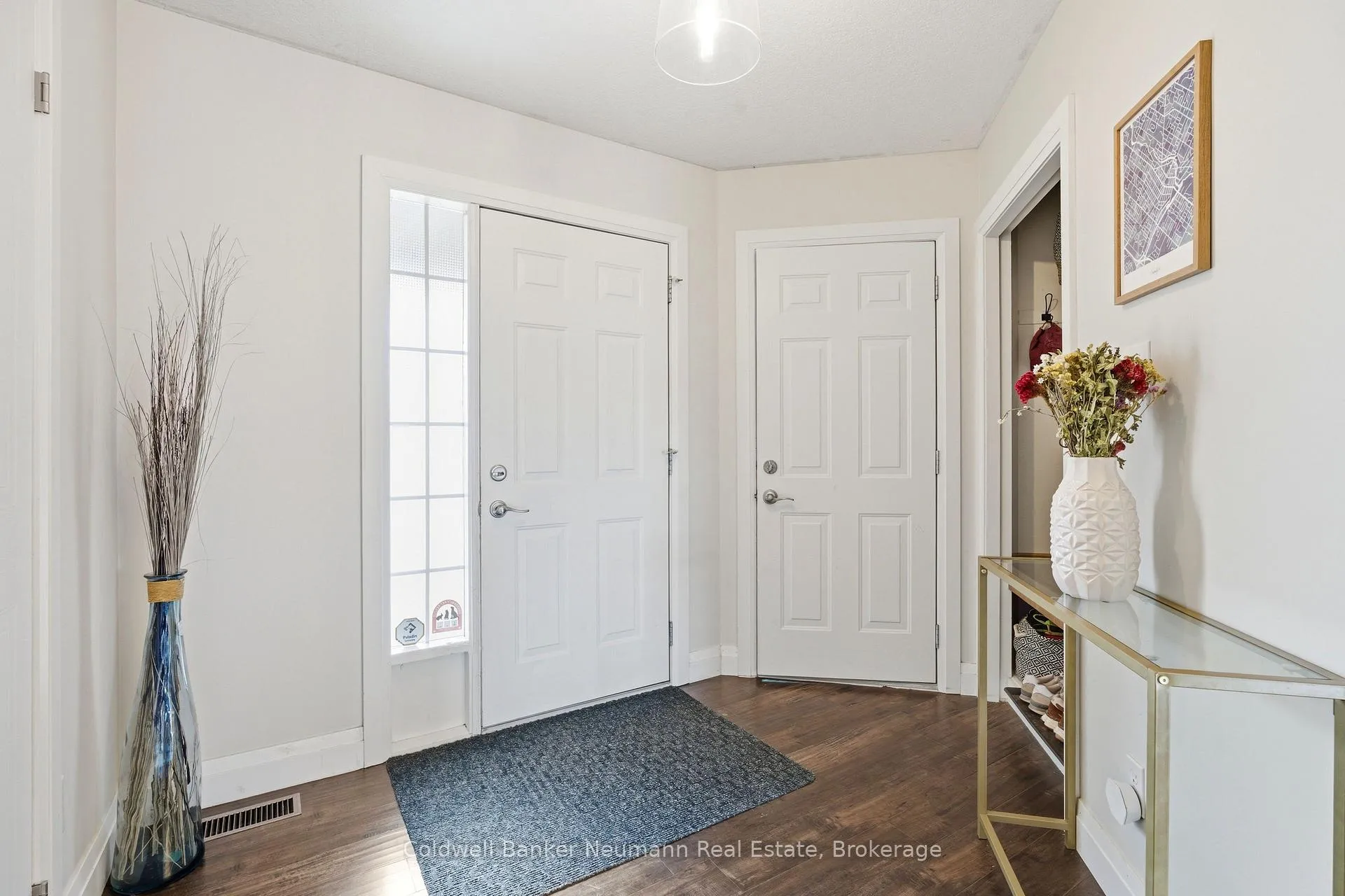 Photo 2 of 88 Wilton Road, Guelph, Victoria North — HOMEH
