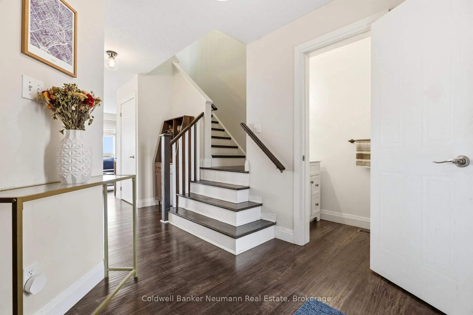 Photo 3 of 88 Wilton Road, Guelph, Victoria North — HOMEH