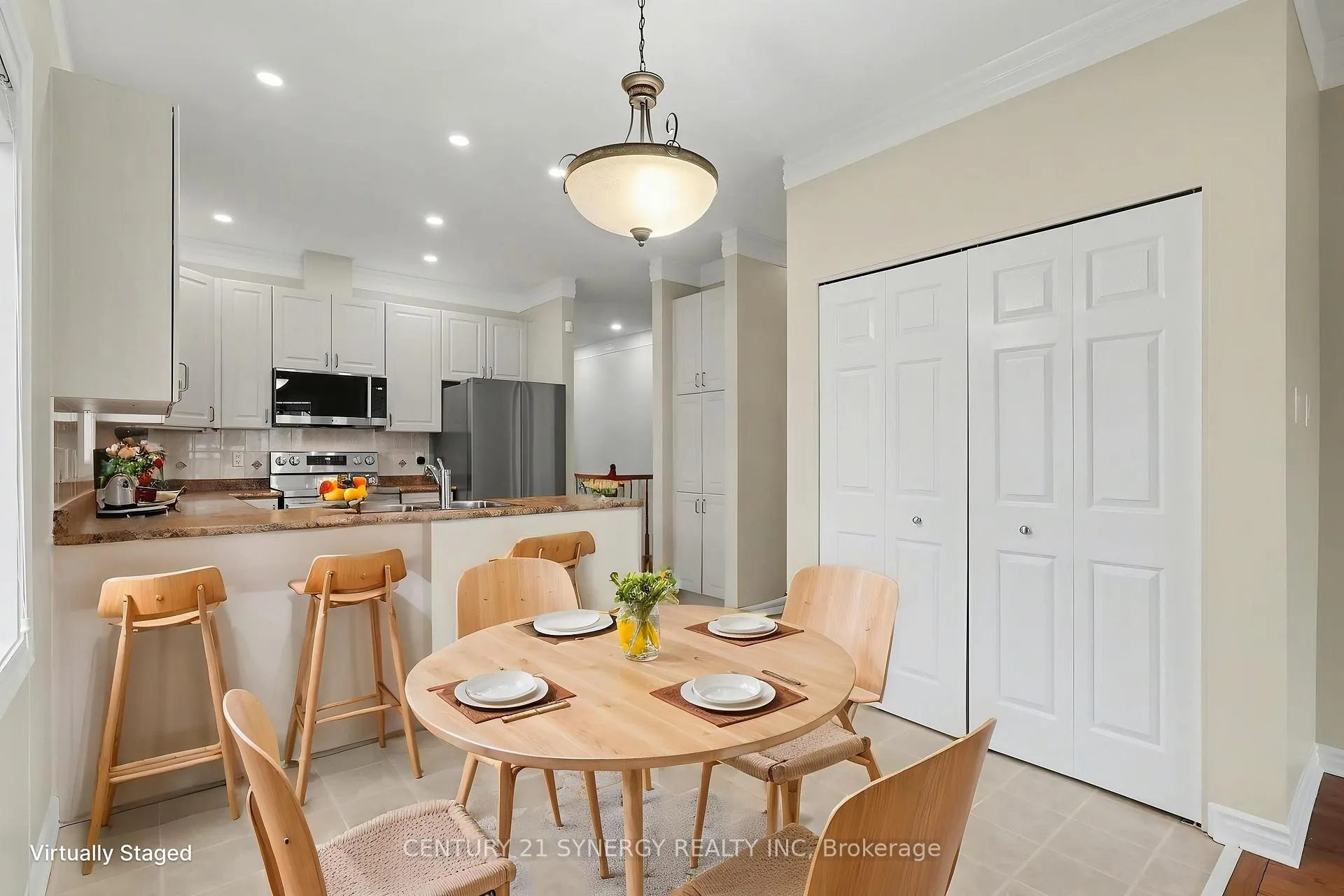Photo 9 of 894 Gosnell Terrace, Ottawa, Fallingbrook/Gardenway South — HOMEH