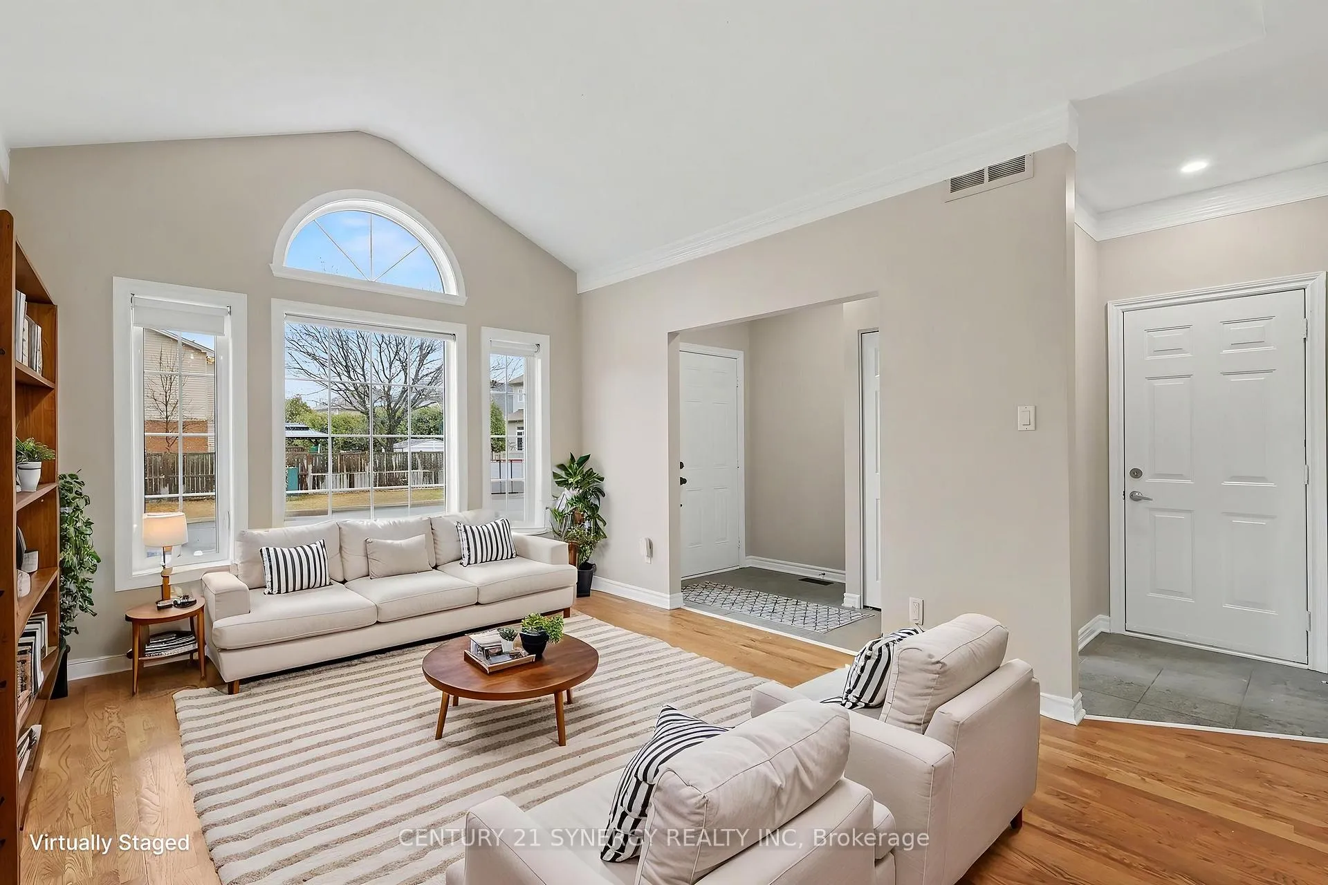 Photo 14 of 894 Gosnell Terrace, Ottawa, Fallingbrook/Gardenway South — HOMEH