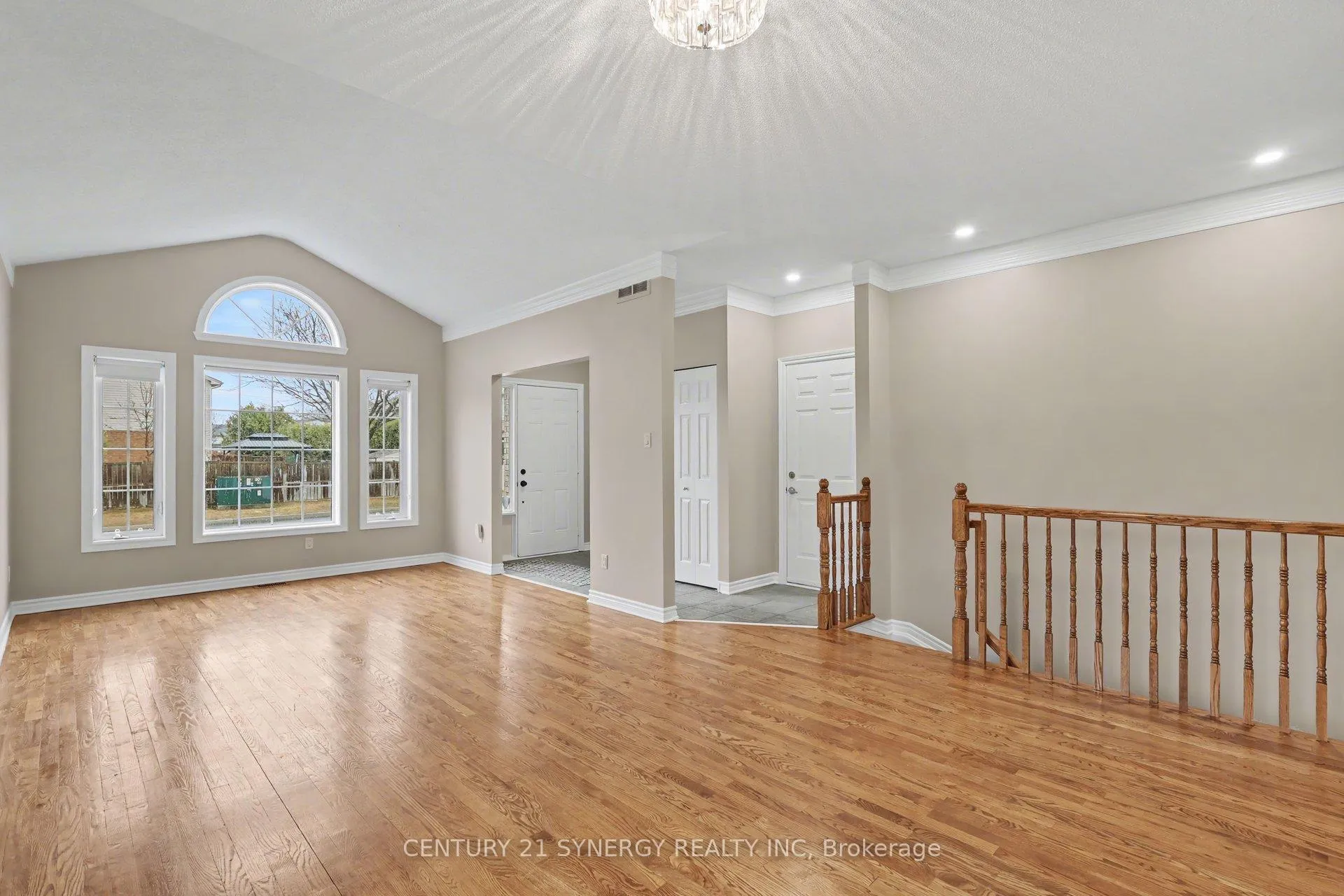 Photo 18 of 894 Gosnell Terrace, Ottawa, Fallingbrook/Gardenway South — HOMEH