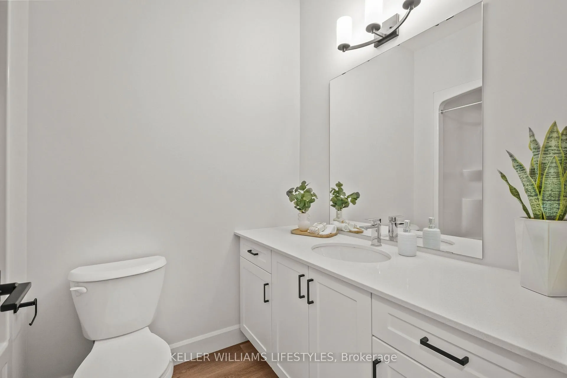 Photo 19 of Unit 28, 470 Darcy Drive, Strathroy-Caradoc, NE — HOMEH