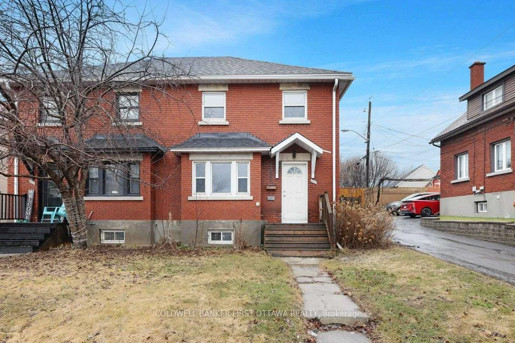 Front of 968 Gladstone Avenue