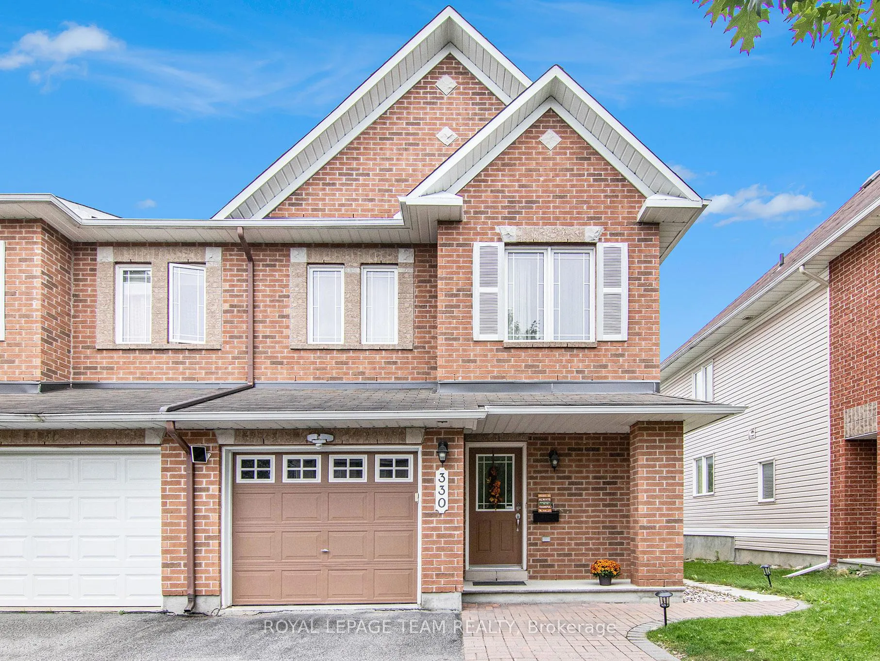 Photo 2 of 330 Forestbrook Street, Ottawa, Kanata - Morgan's Grant/South March — HOMEH