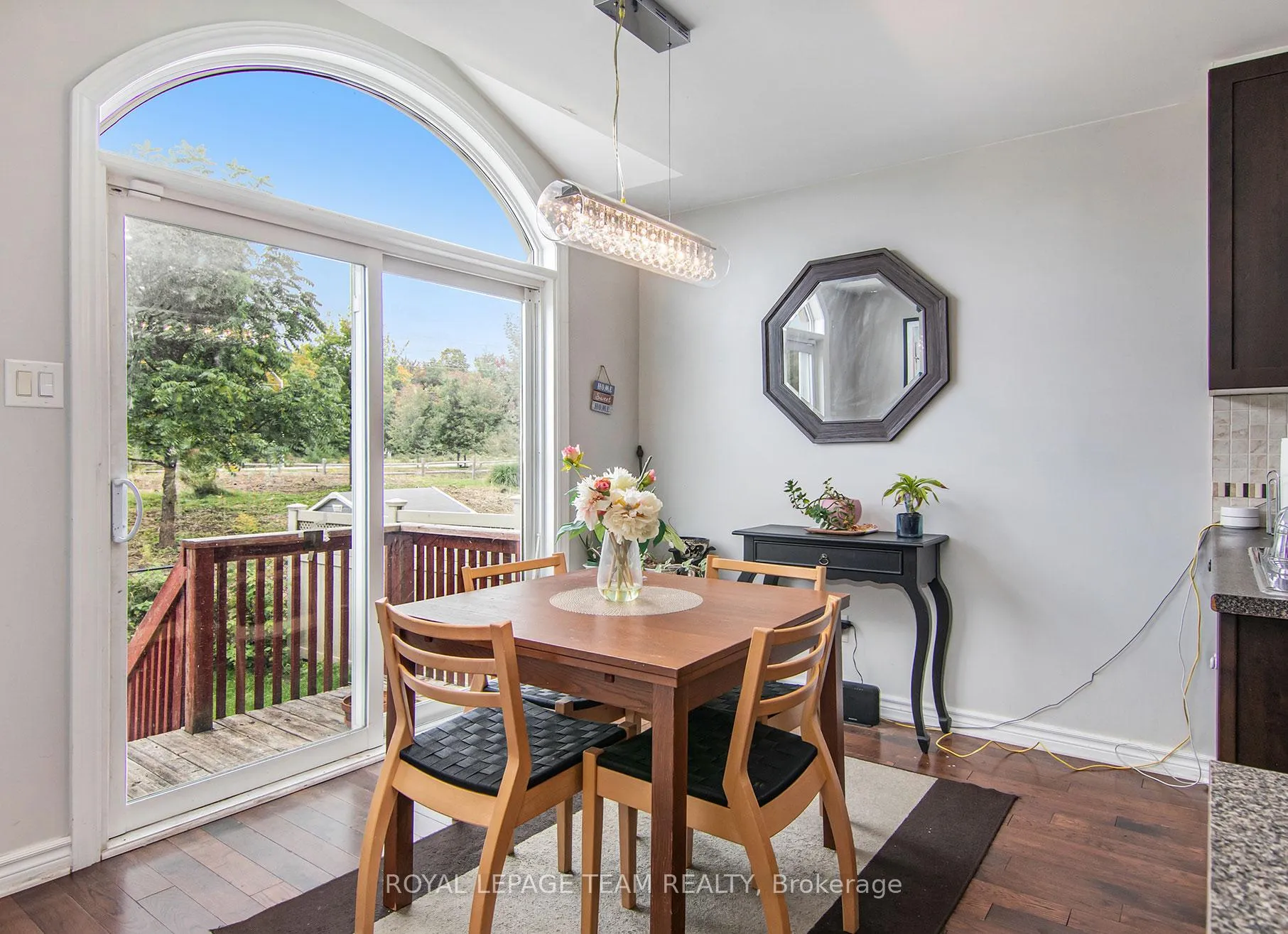 Photo 10 of 330 Forestbrook Street, Ottawa, Kanata - Morgan's Grant/South March — HOMEH