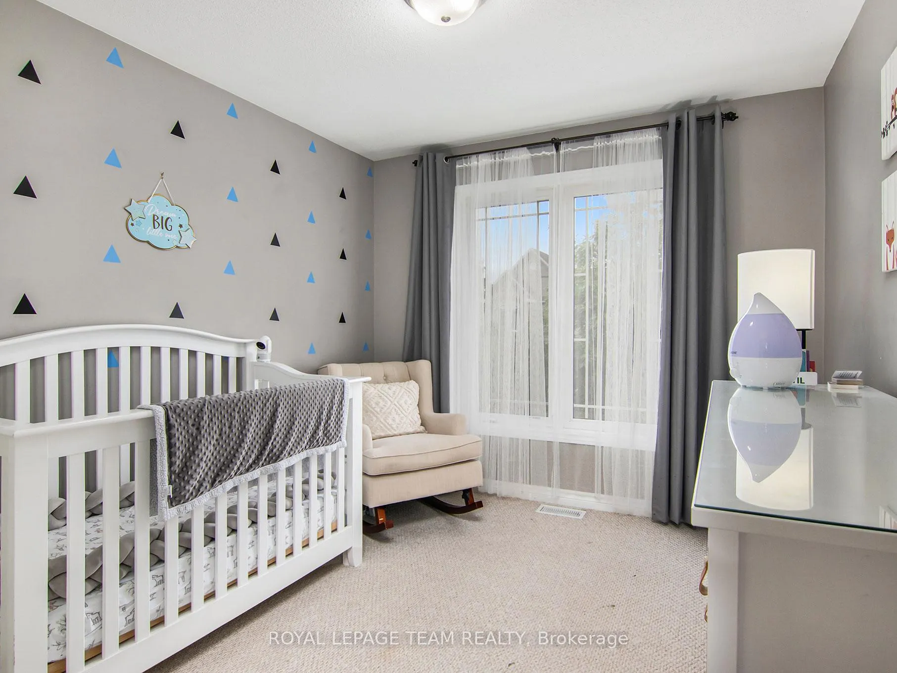 Photo 18 of 330 Forestbrook Street, Ottawa, Kanata - Morgan's Grant/South March — HOMEH