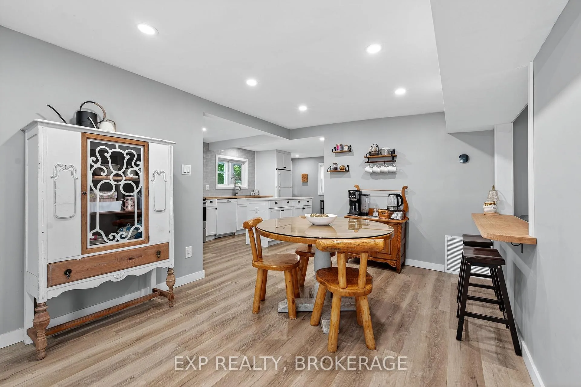 Photo 6 of 6745 Road 38, Frontenac, Frontenac South — HOMEH