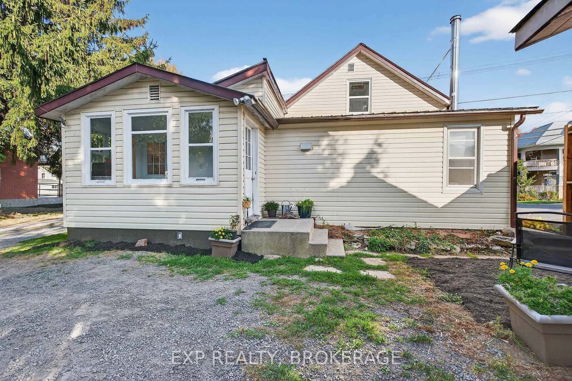 Photo 32 of 6745 Road 38, Frontenac, Frontenac South — HOMEH