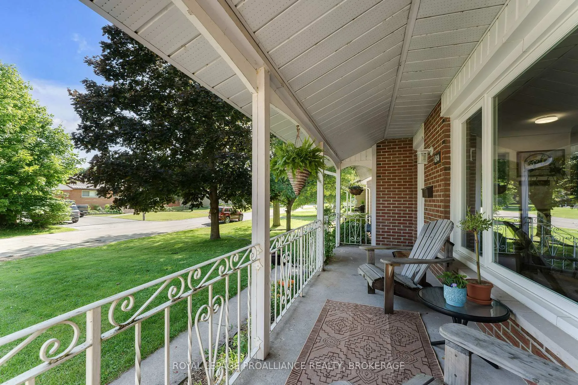 Photo 4 of 650 Steel Street, Gananoque — HOMEH