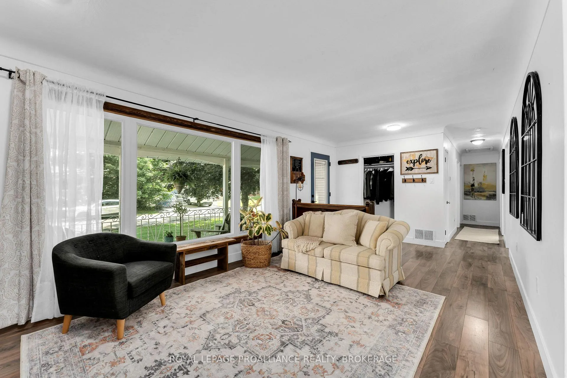 Photo 8 of 650 Steel Street, Gananoque — HOMEH