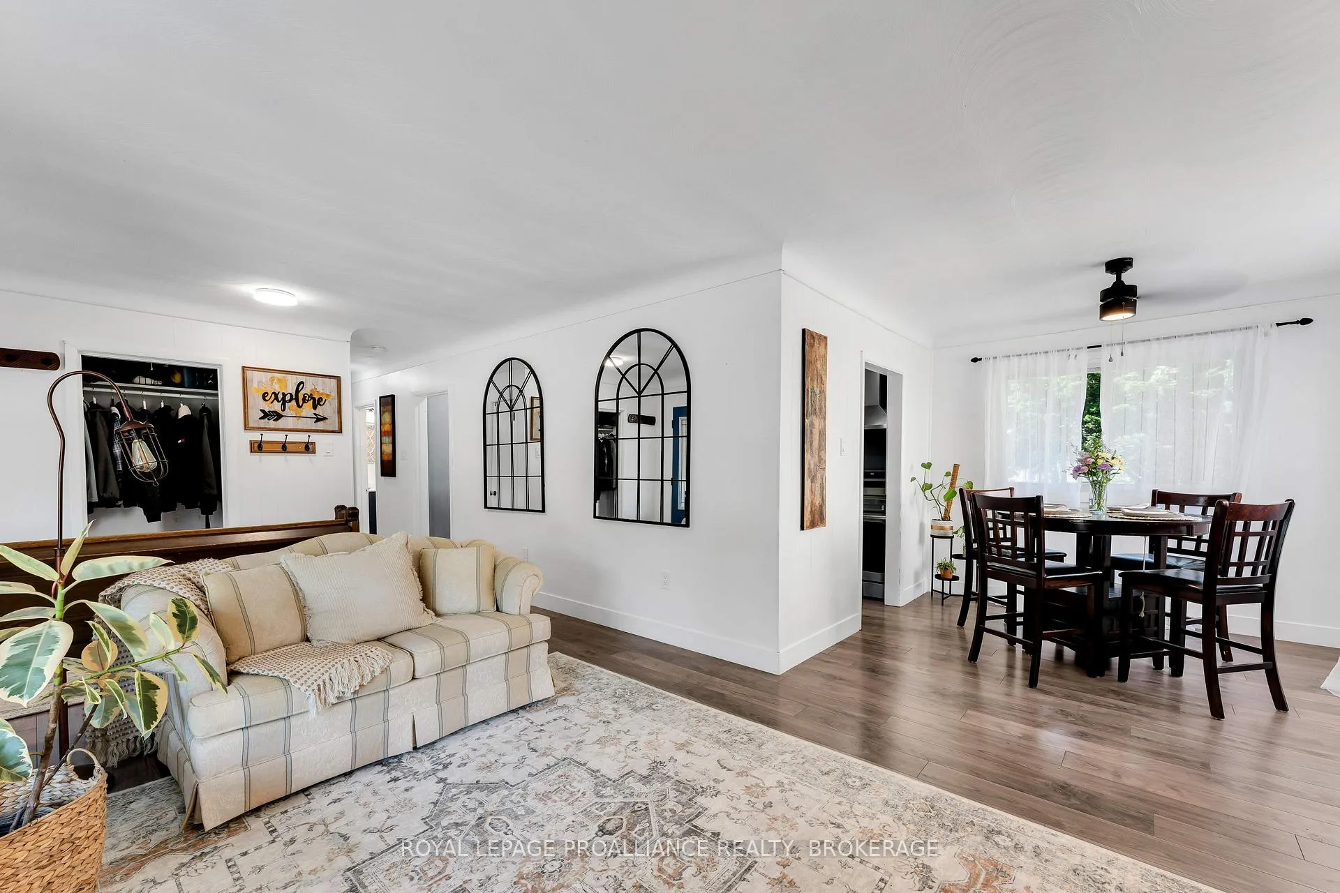 Photo 9 of 650 Steel Street, Gananoque — HOMEH