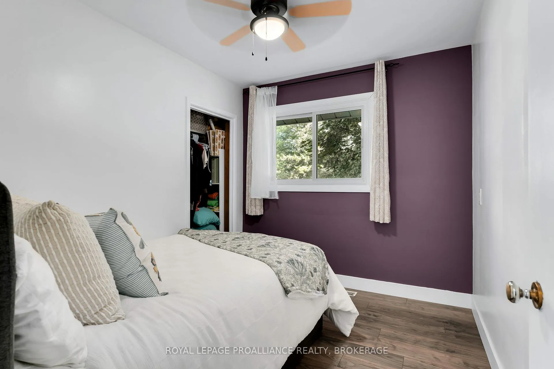 Photo 20 of 650 Steel Street, Gananoque — HOMEH