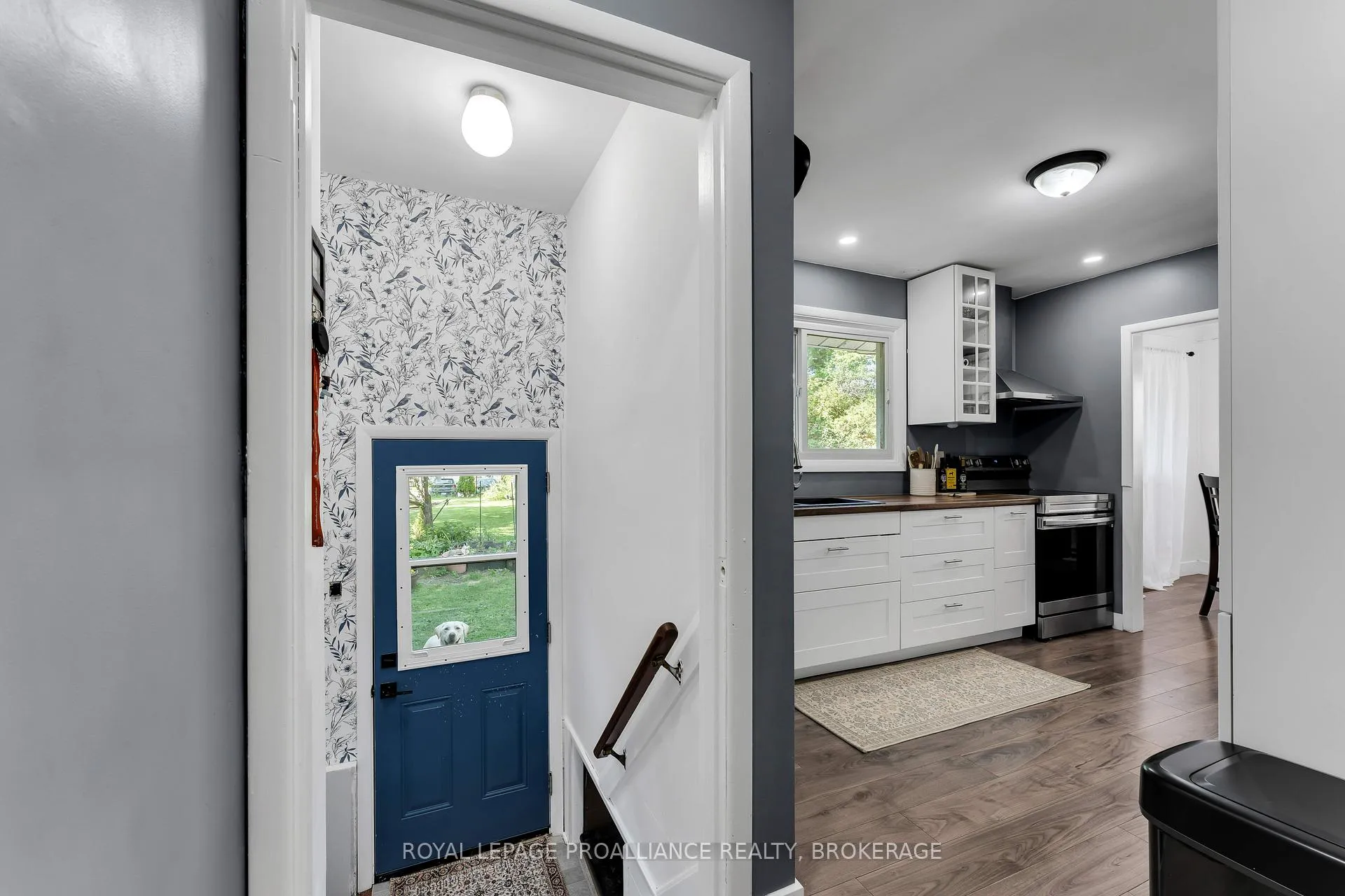 Photo 23 of 650 Steel Street, Gananoque — HOMEH