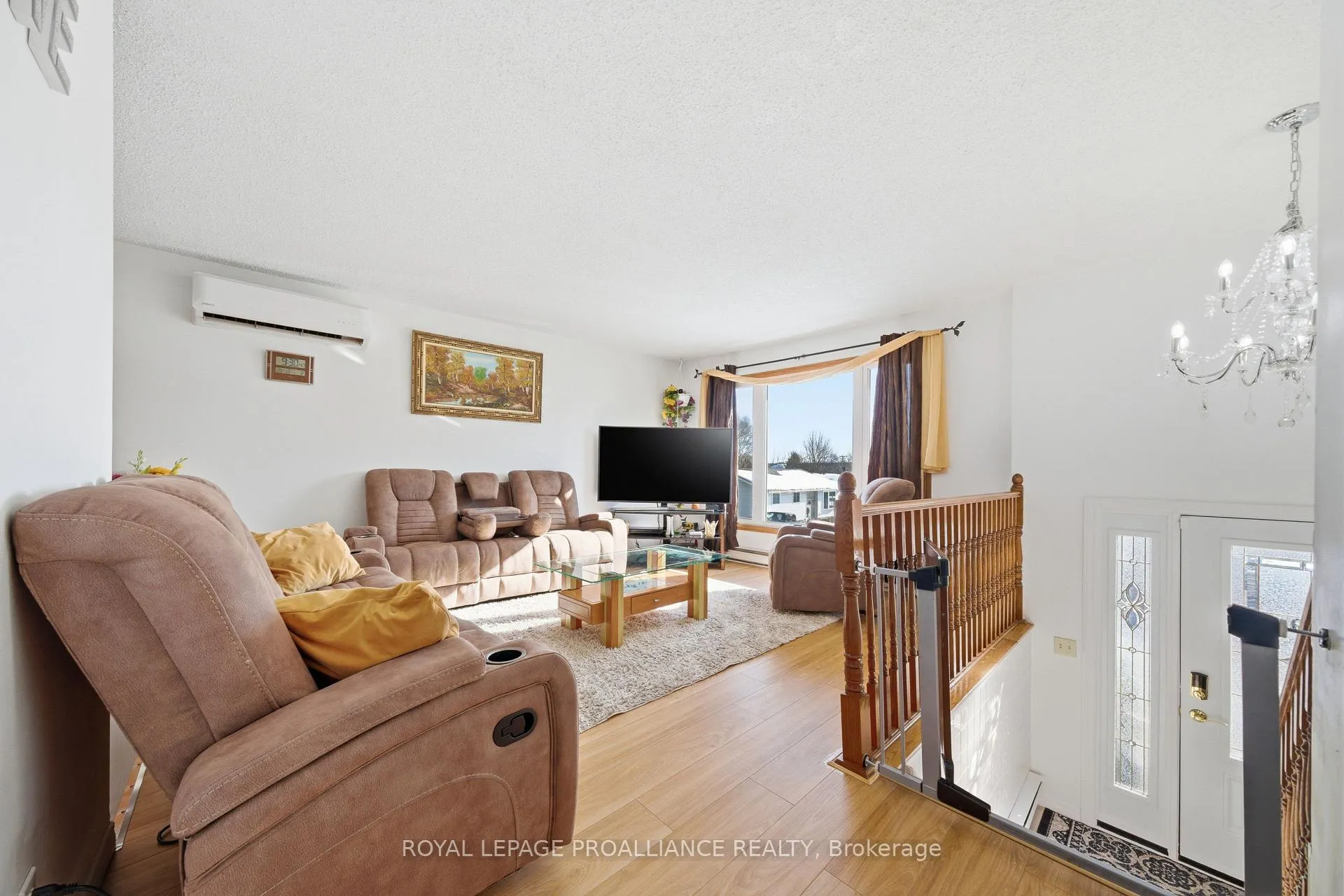 Photo 11 of 19 Allore Avenue, Quinte West, Trenton Ward — HOMEH