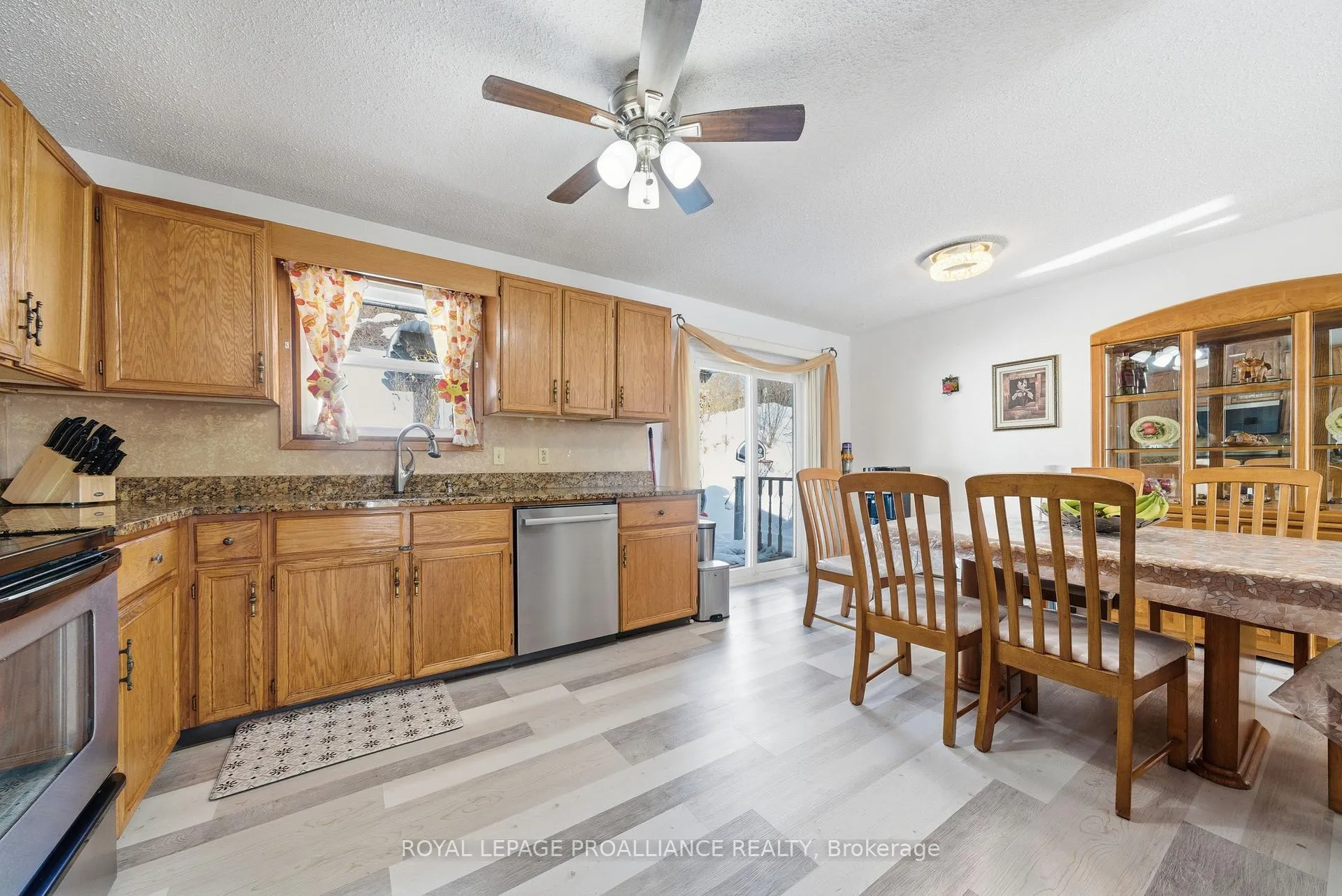 Photo 17 of 19 Allore Avenue, Quinte West, Trenton Ward — HOMEH