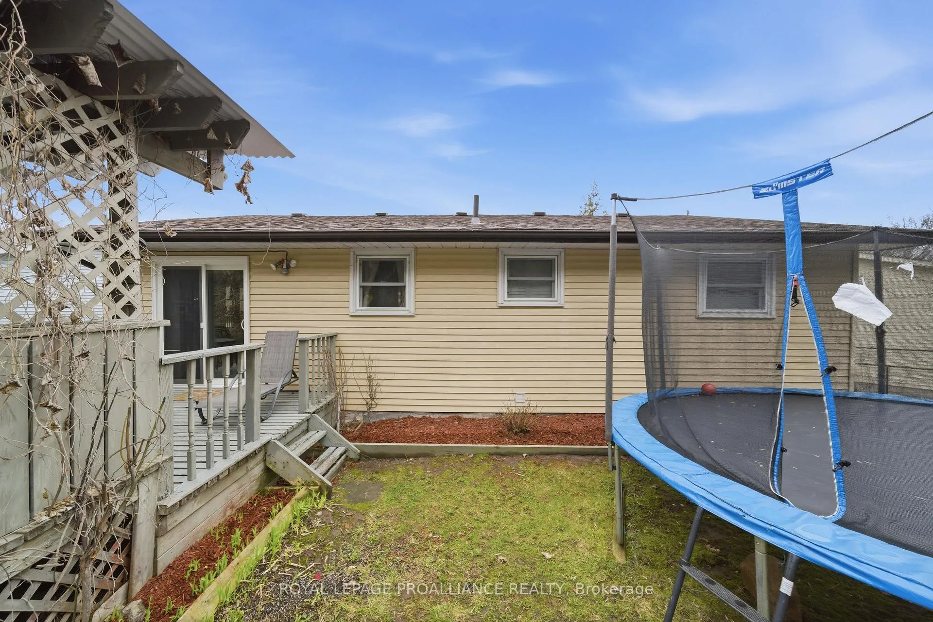 Photo 43 of 19 Allore Avenue, Quinte West, Trenton Ward — HOMEH