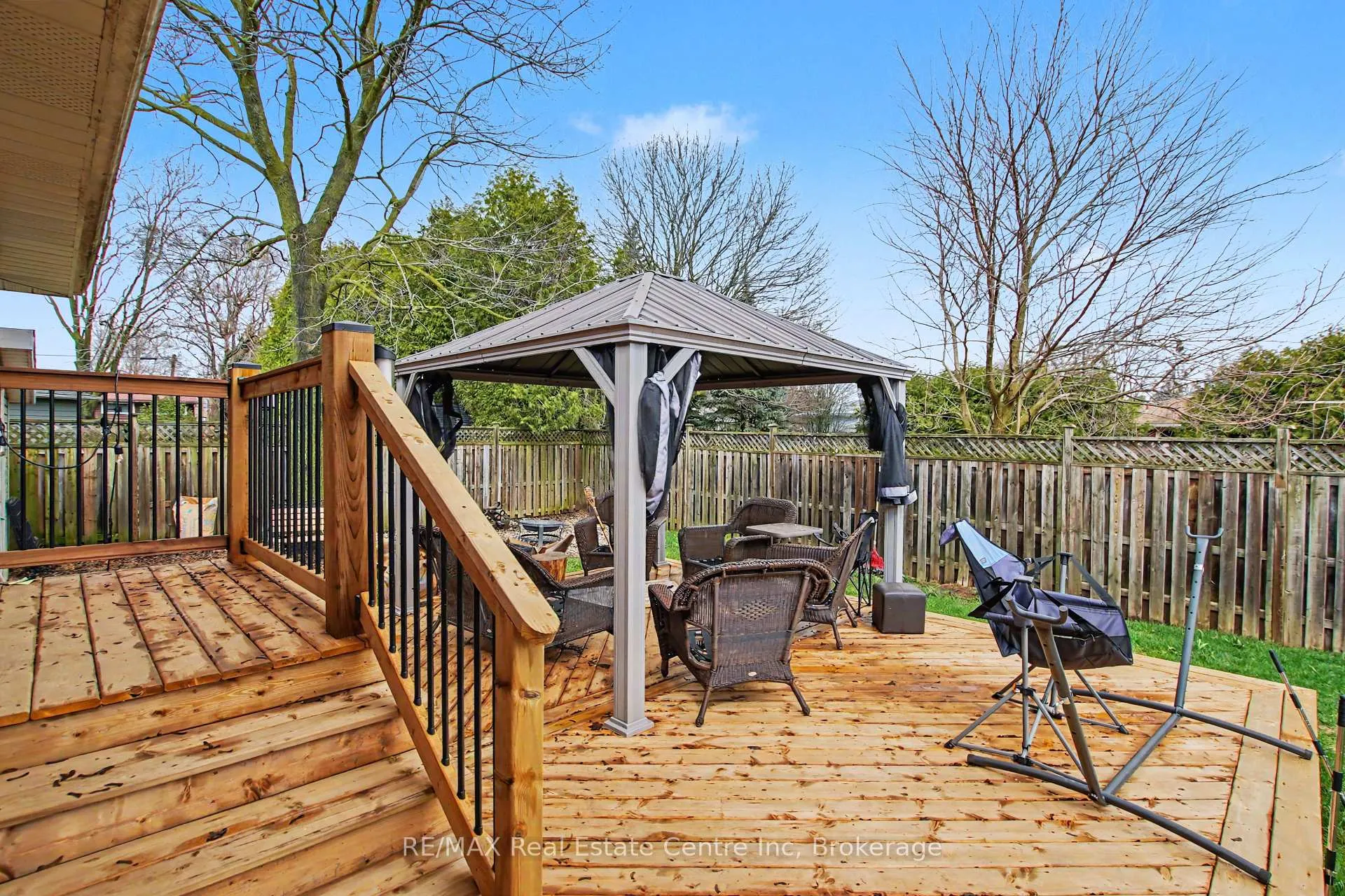 Photo 30 of 5 Eric Court, Guelph, Grange Road — HOMEH